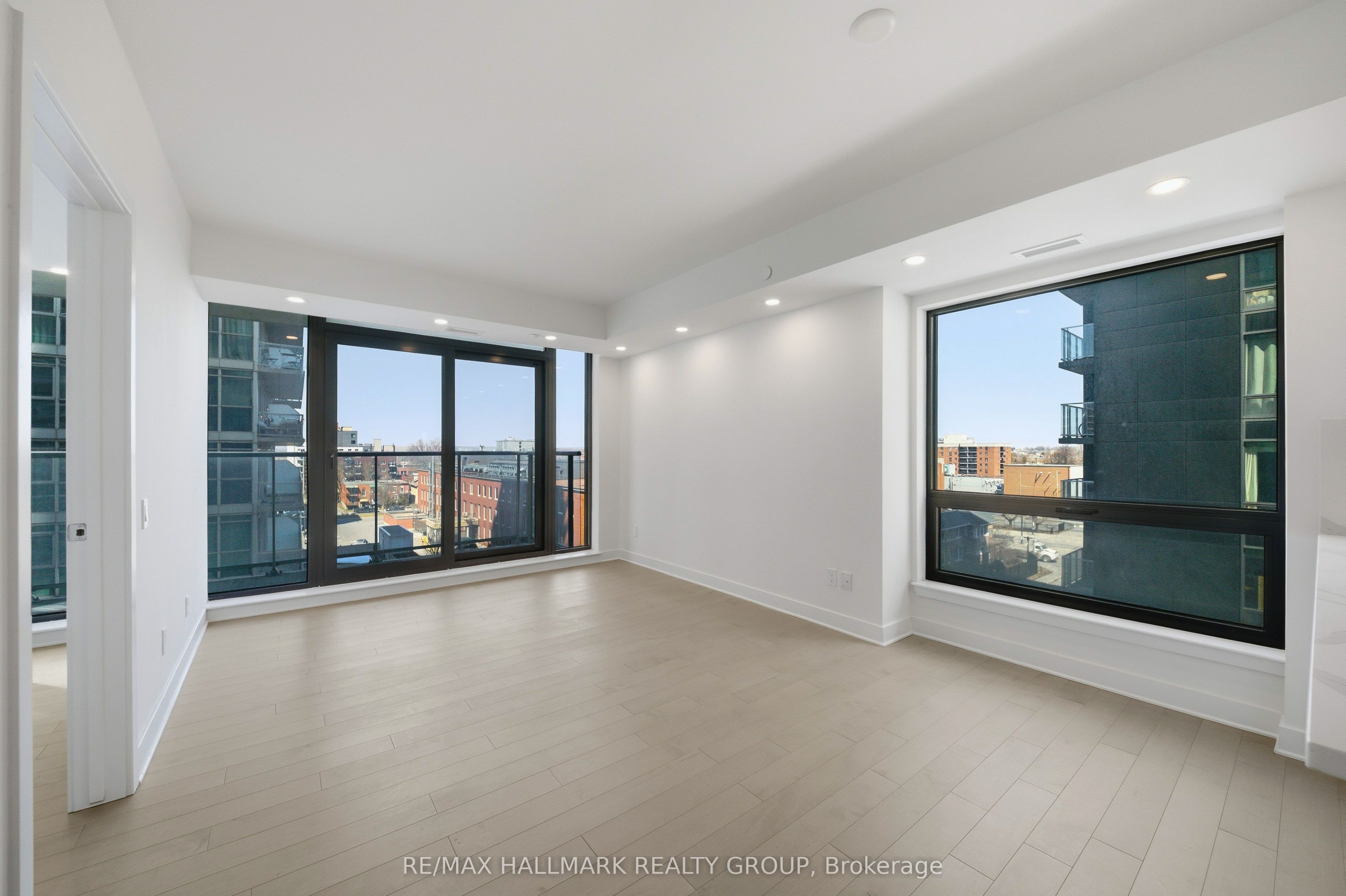 180 George Street 1407 Property Photo 37