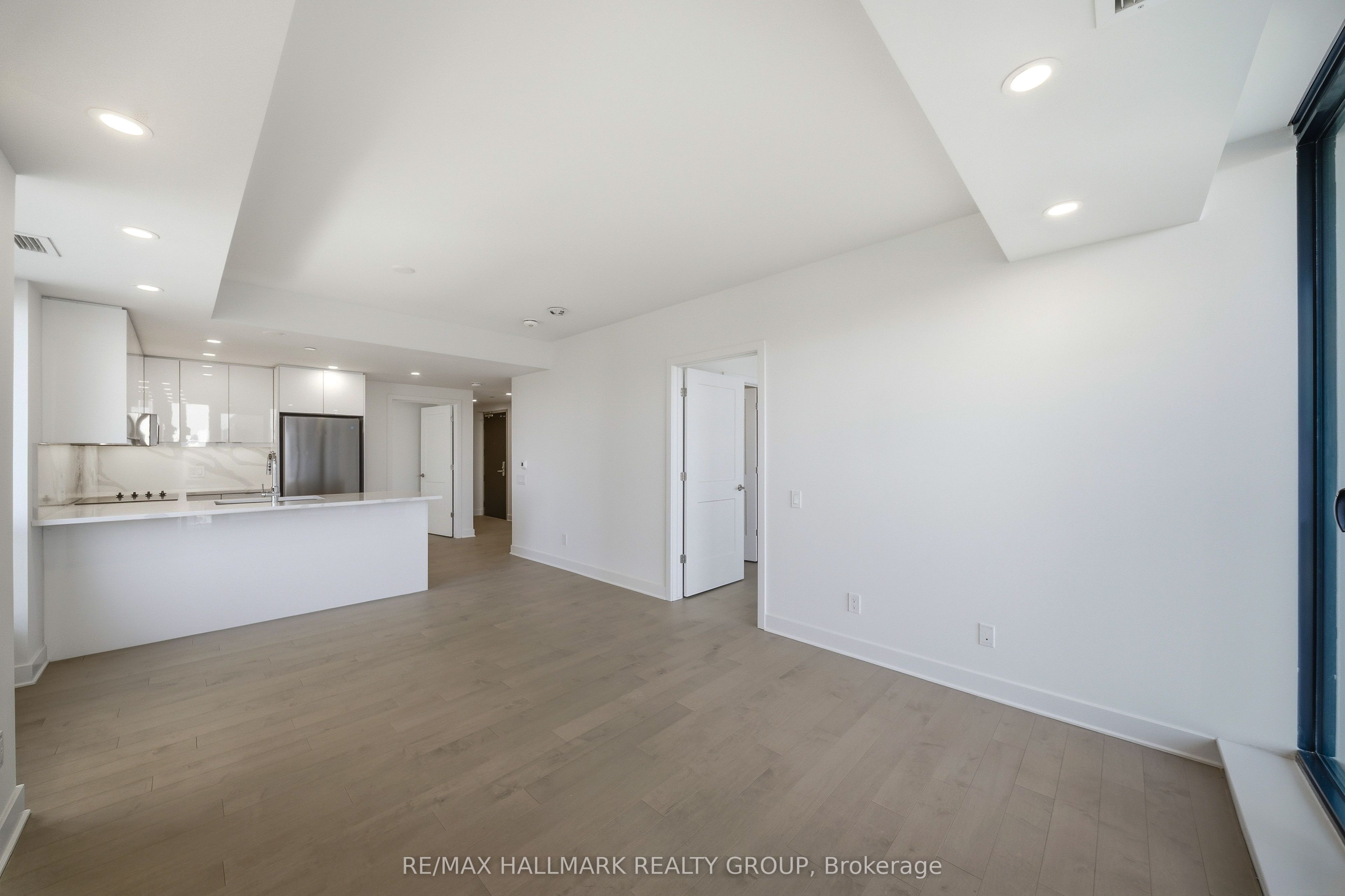 180 George Street 1407 Property Photo 38