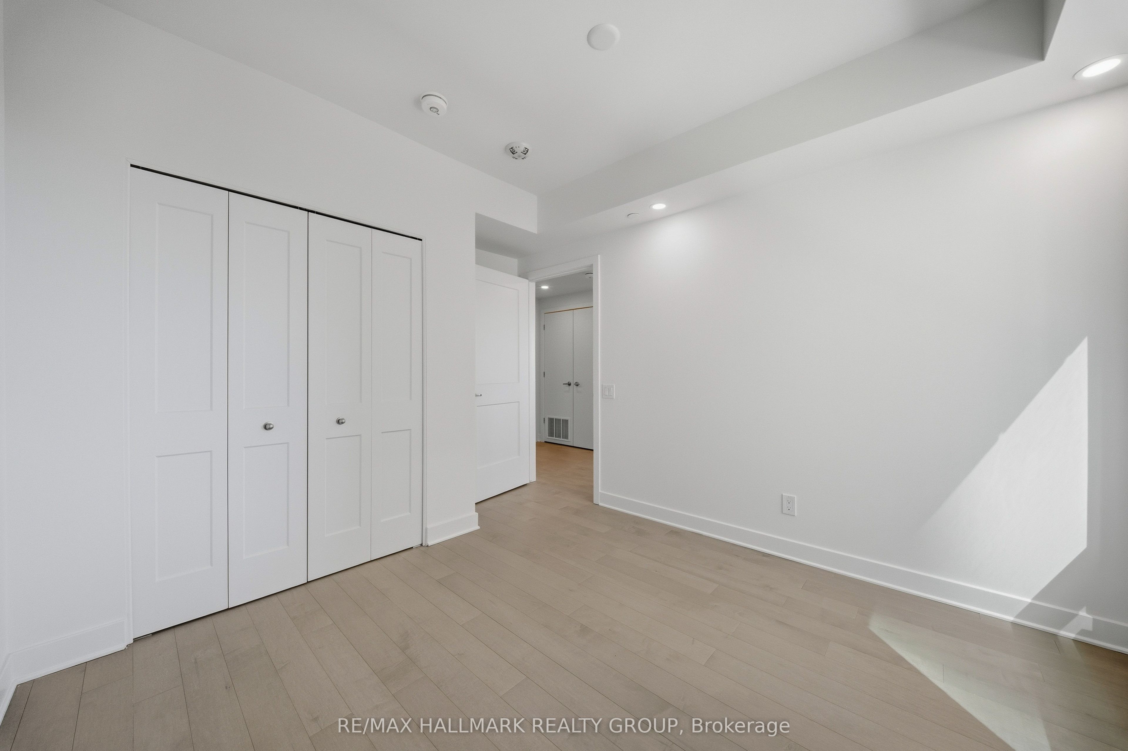 180 George Street 1407 Property Photo 42
