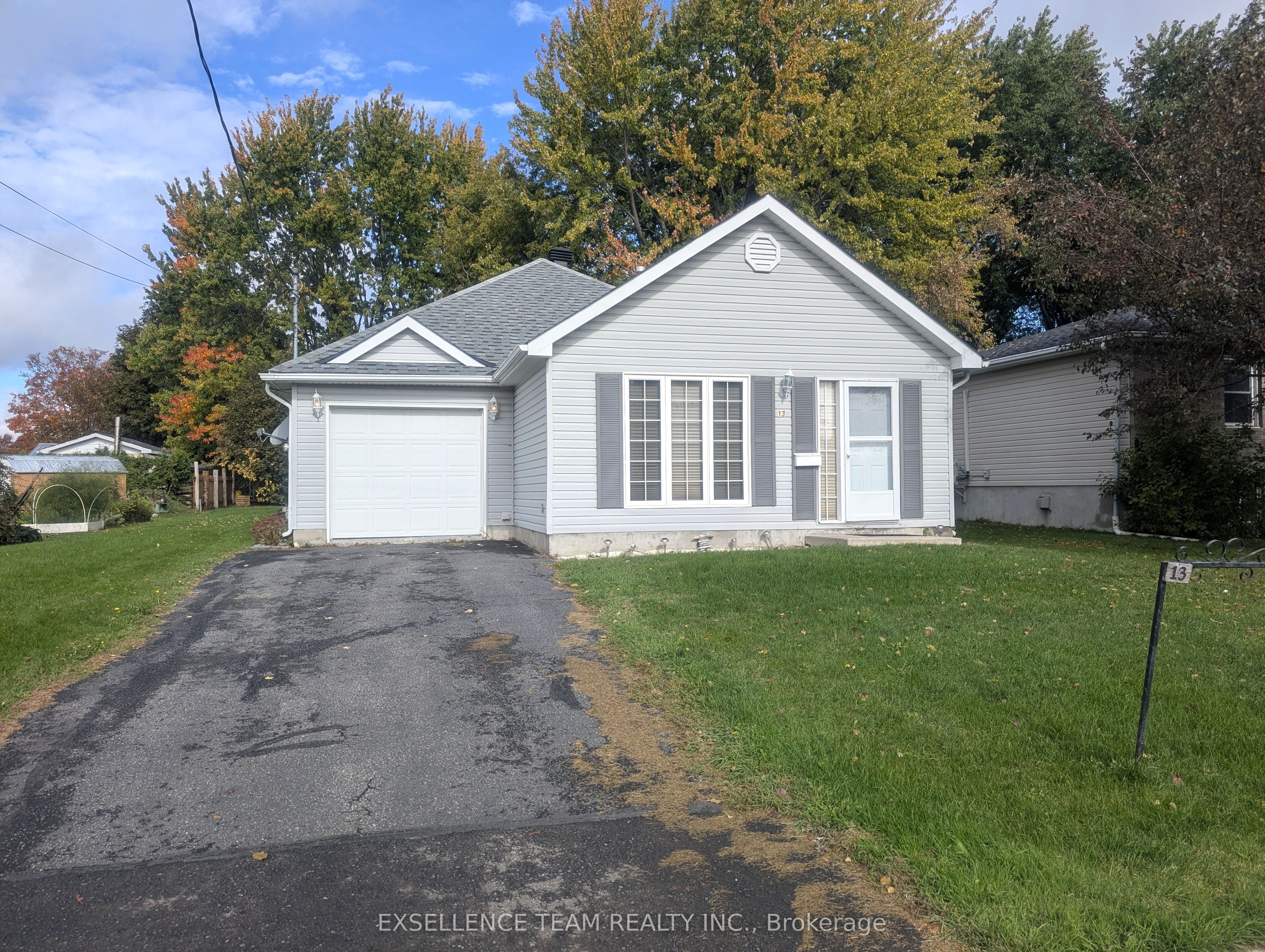 13 St Lawrence Street Property Photo 1