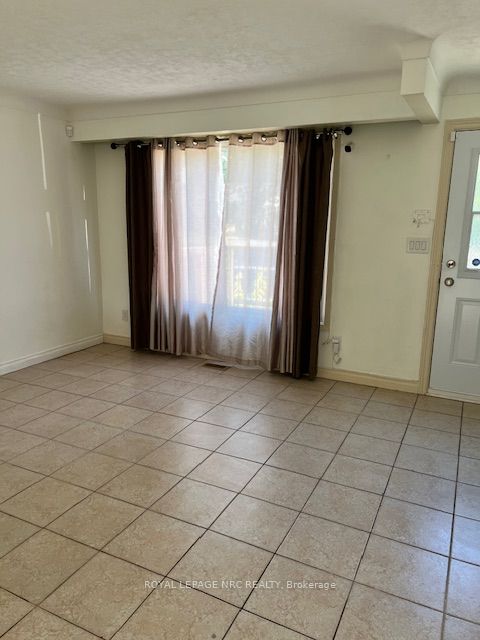 4227 Briarwood Avenue Property Photo 4