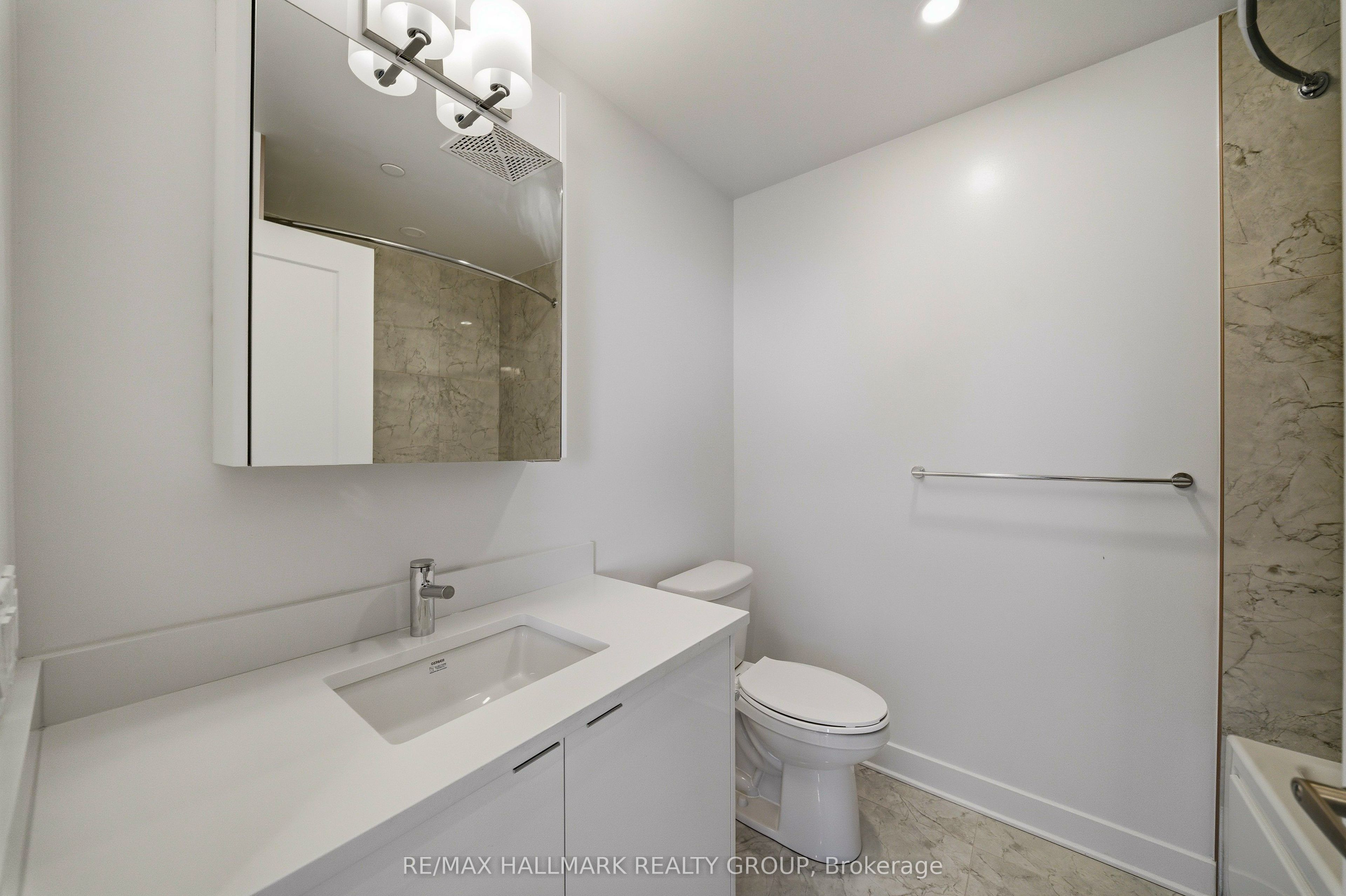 180 George Street 2605 Property Photo 4