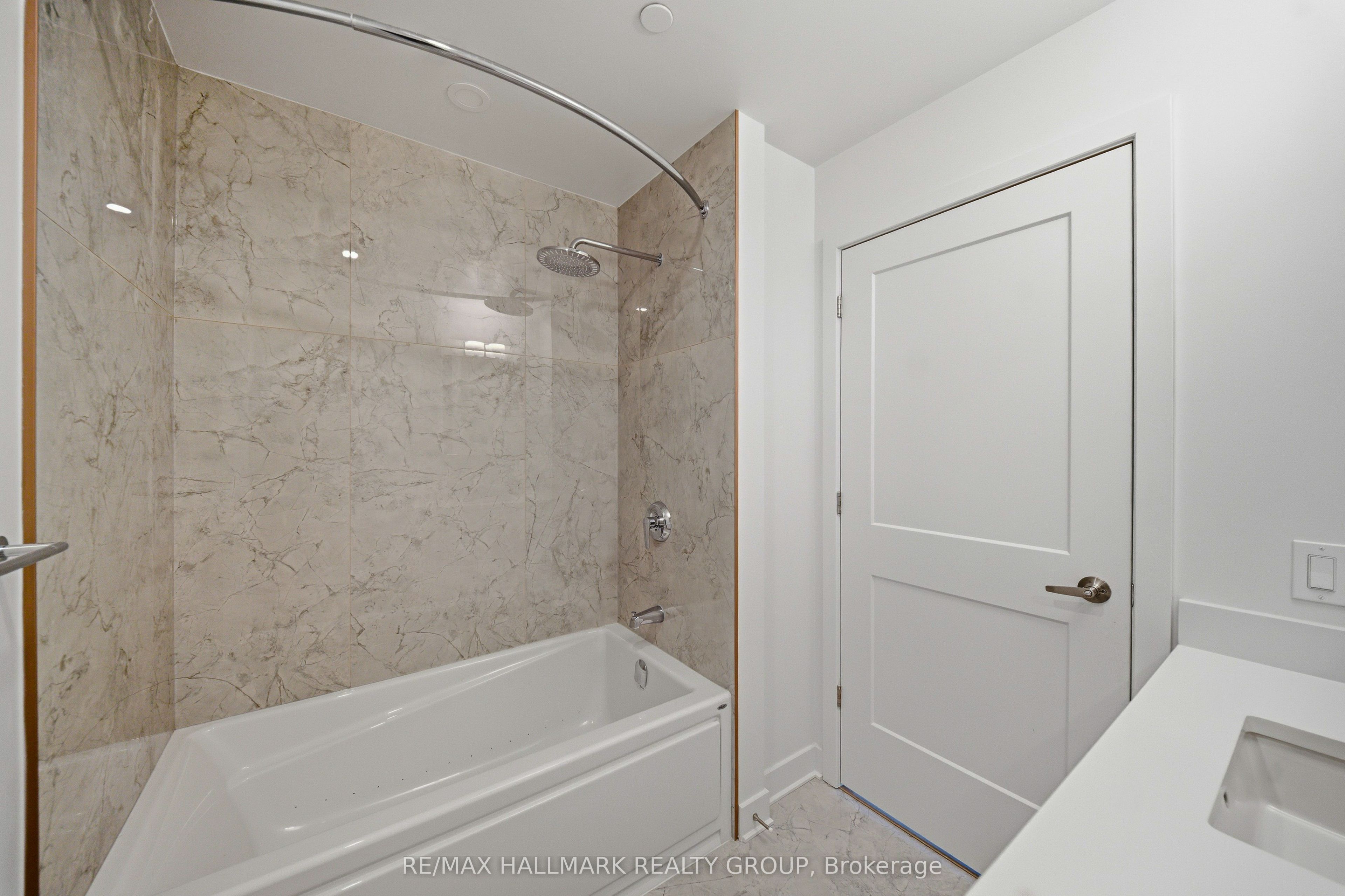 180 George Street 2605 Property Photo 5