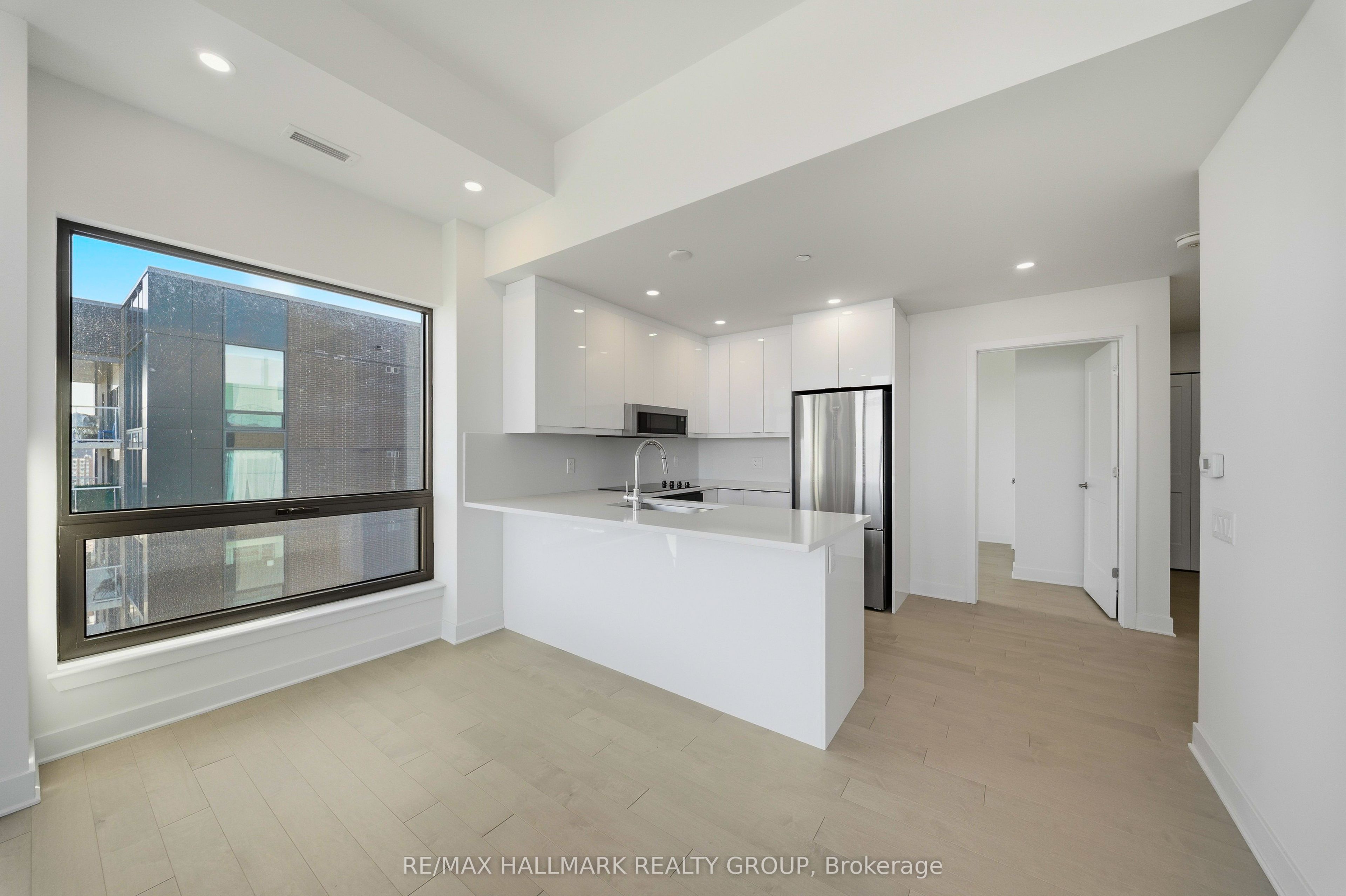 180 George Street 2605 Property Photo 7