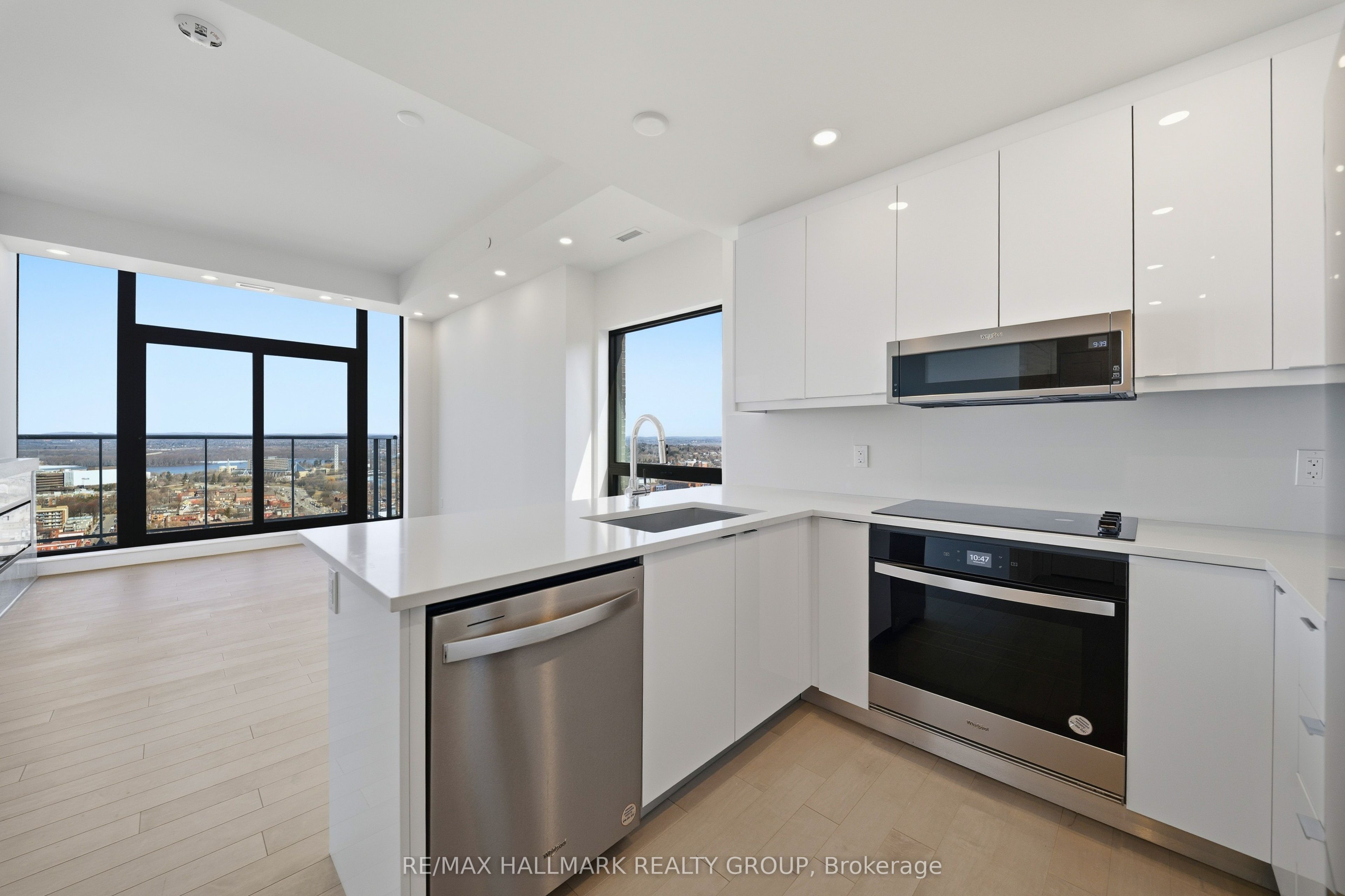 180 George Street 2605 Property Photo 8