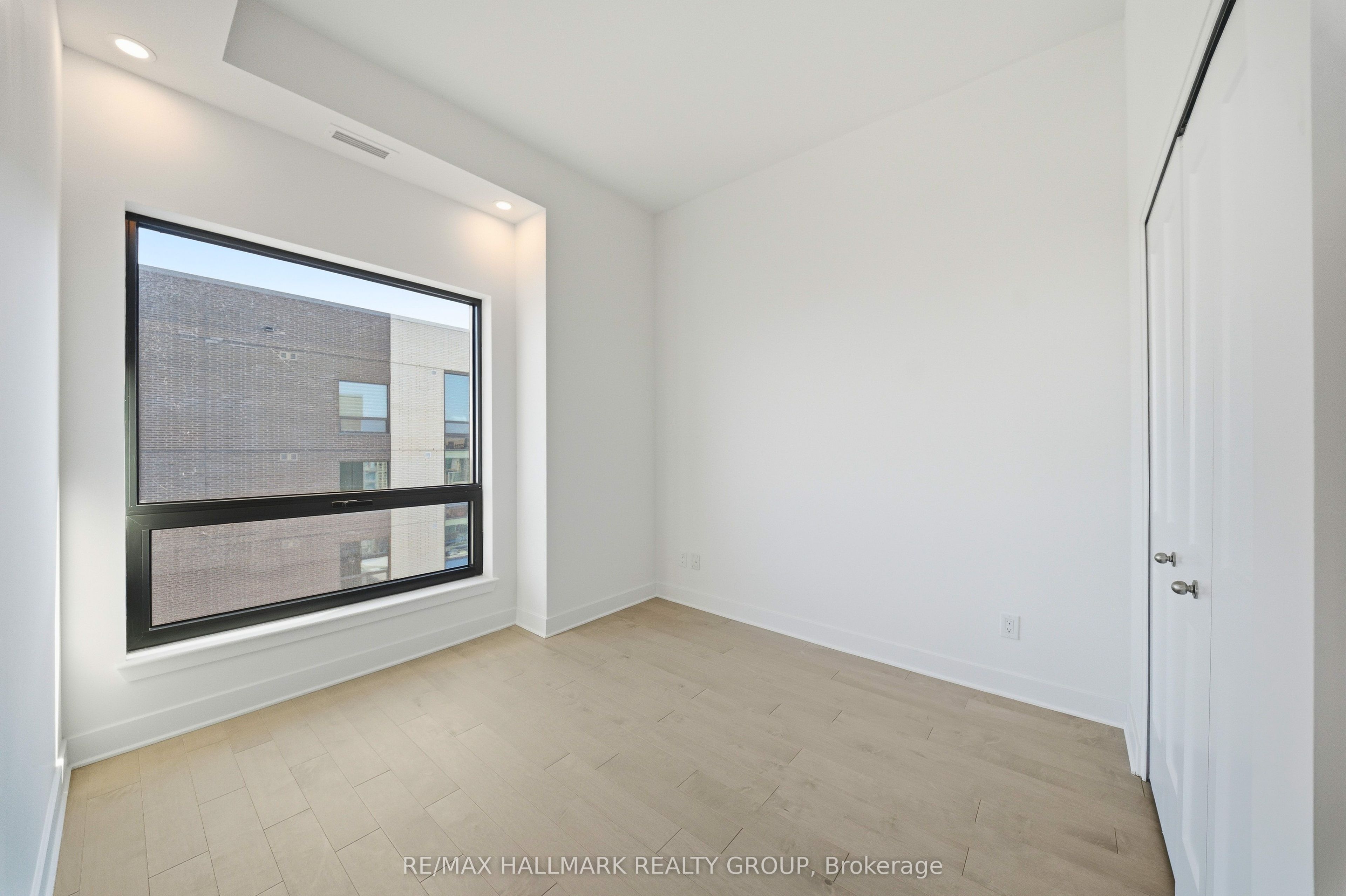 180 George Street 2605 Property Photo 19