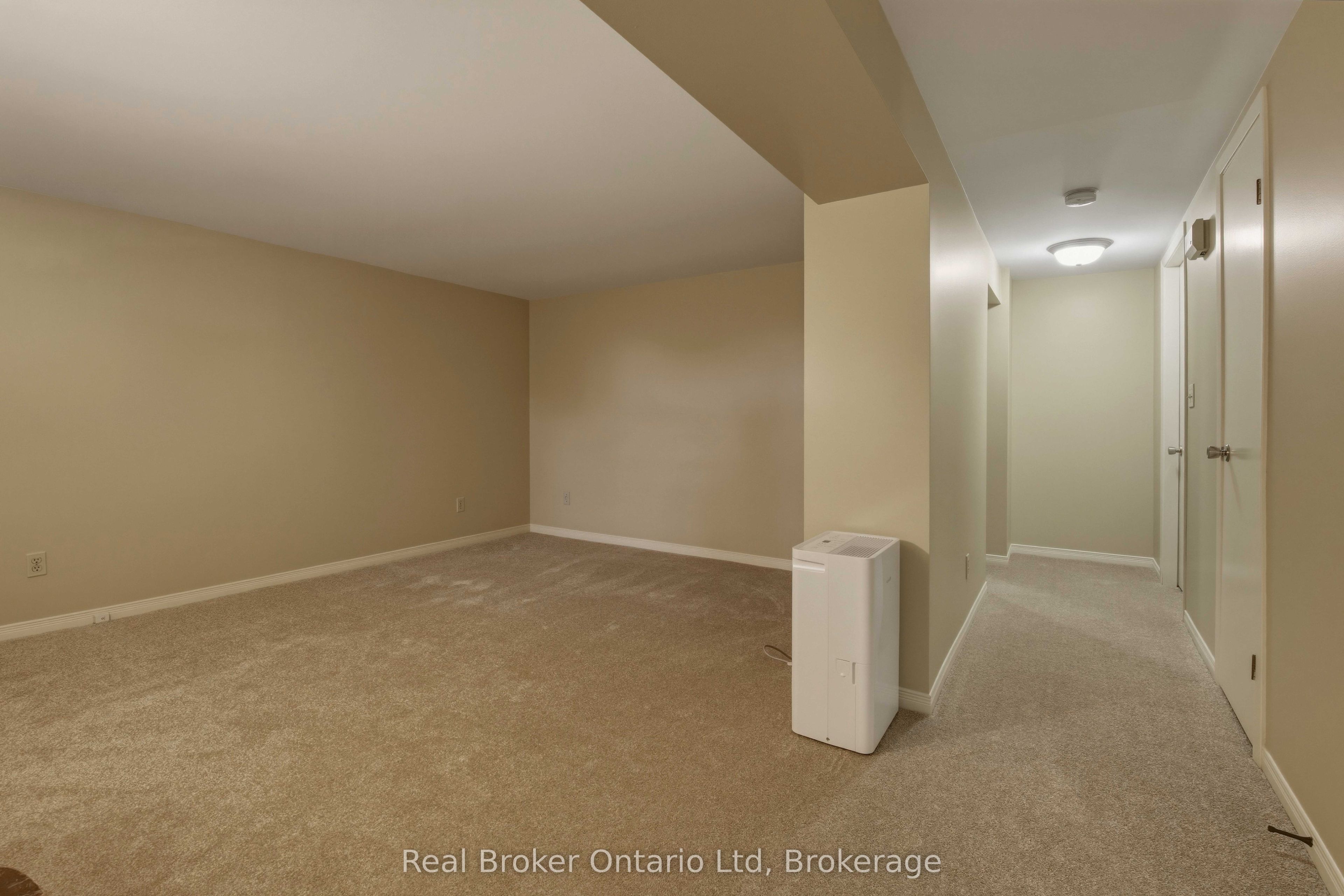 940 5th Avenue E Property Photo 9