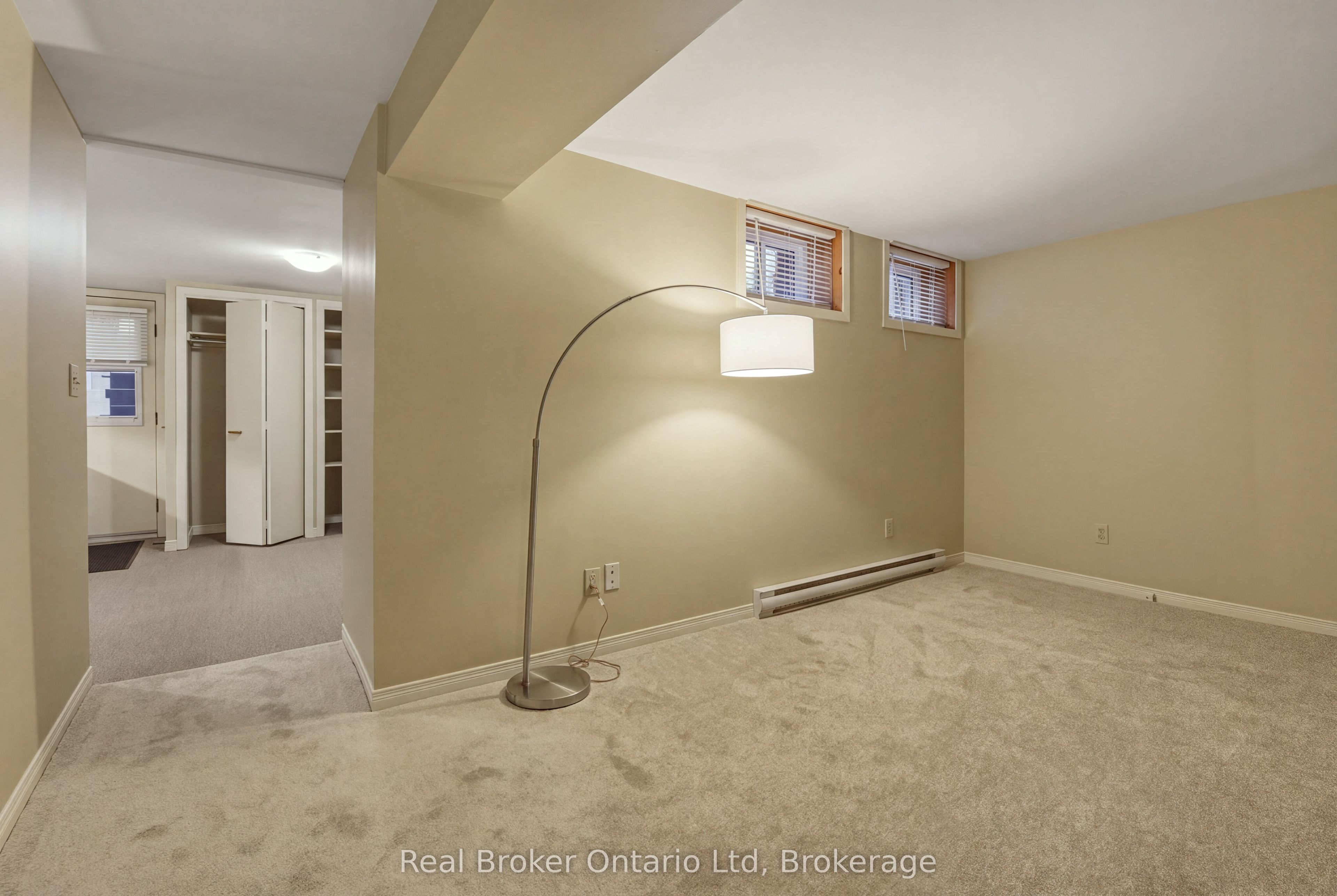 940 5th Avenue E Property Photo 10