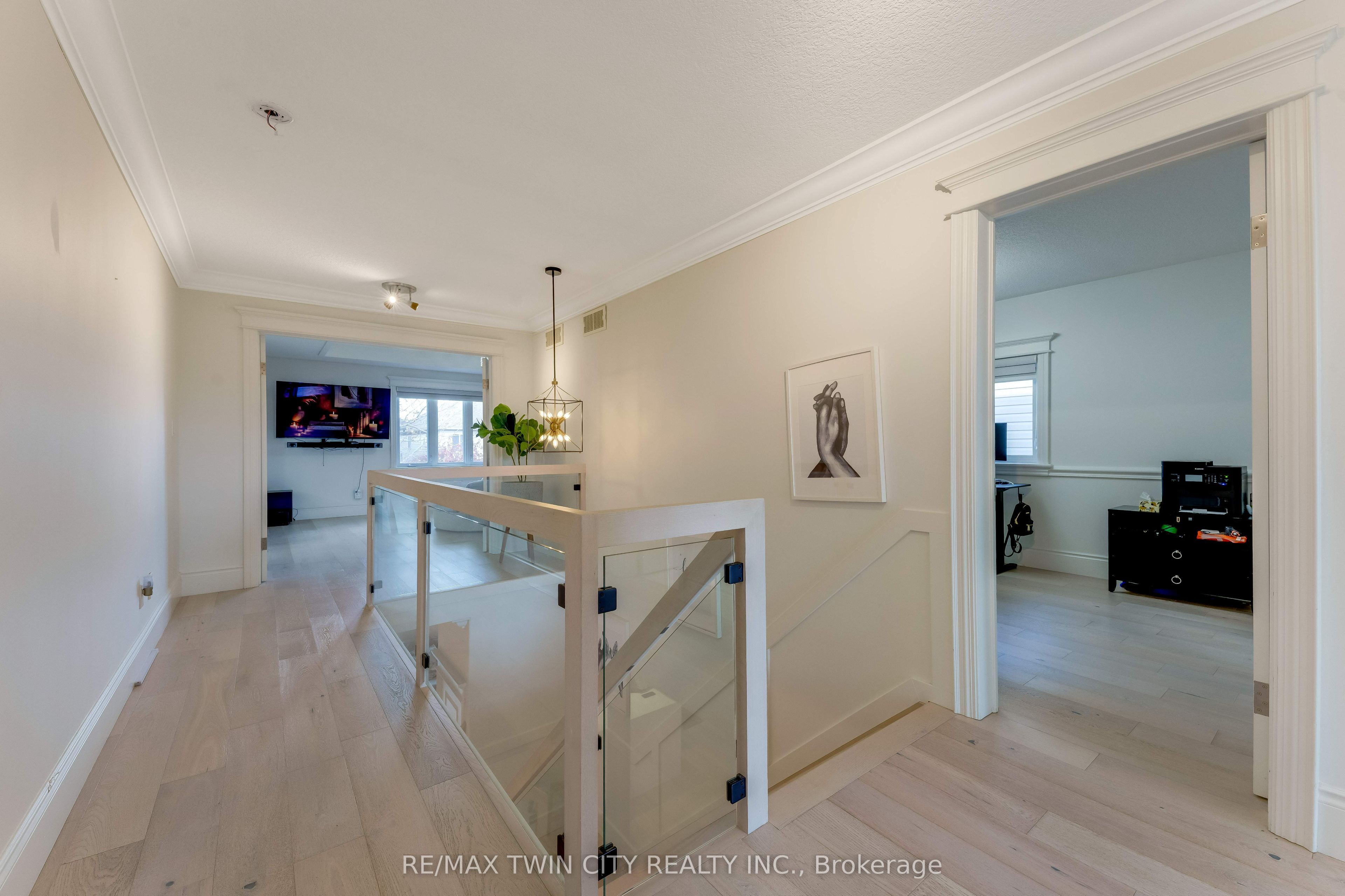 444 Thomas Slee Drive Property Photo 19