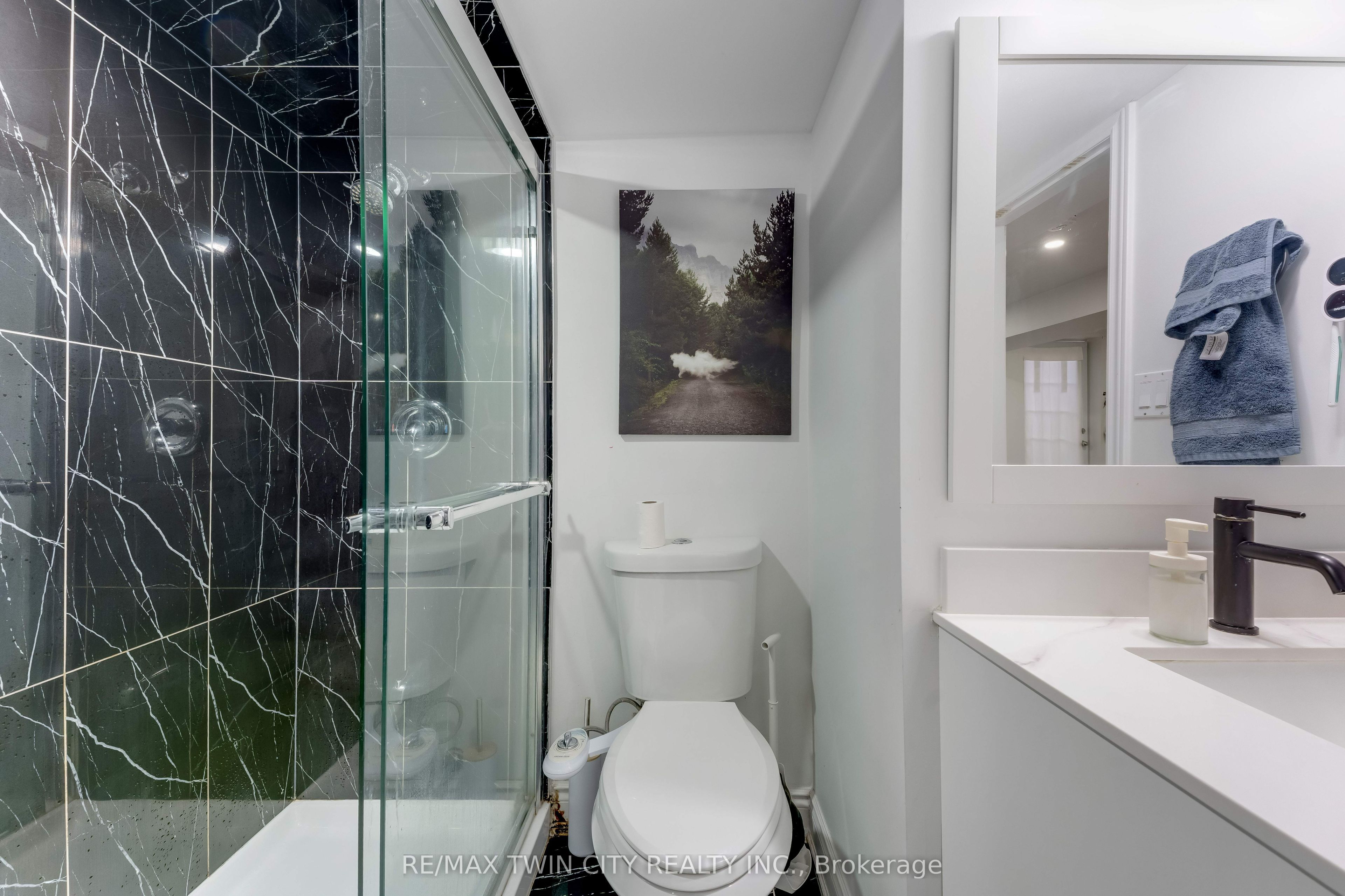444 Thomas Slee Drive Property Photo 42