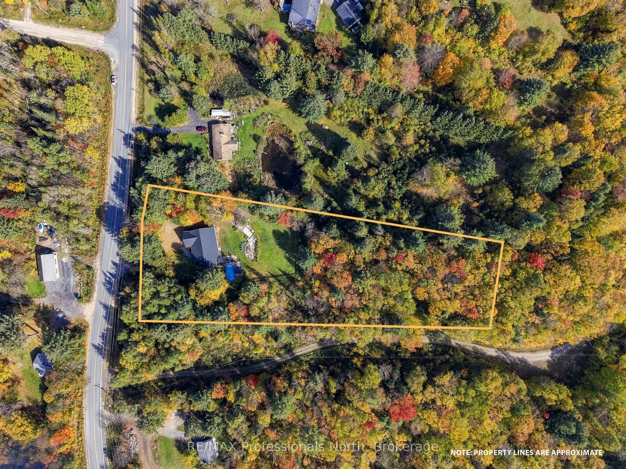 1276 Limberlost Road Property Photo 3