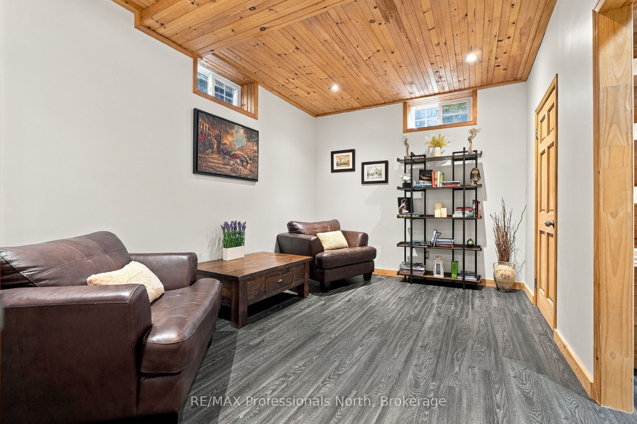 1276 Limberlost Road Property Photo 33