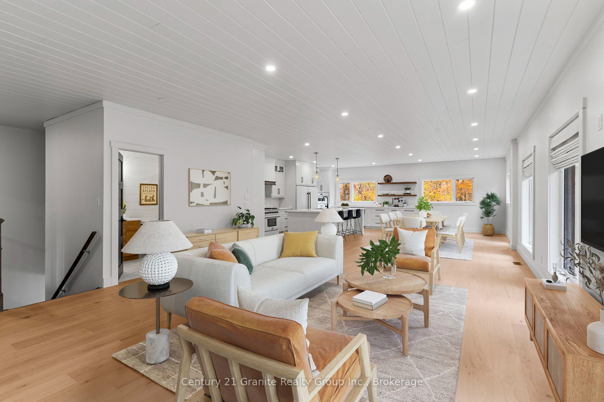 150 College Drive Property Photo 4