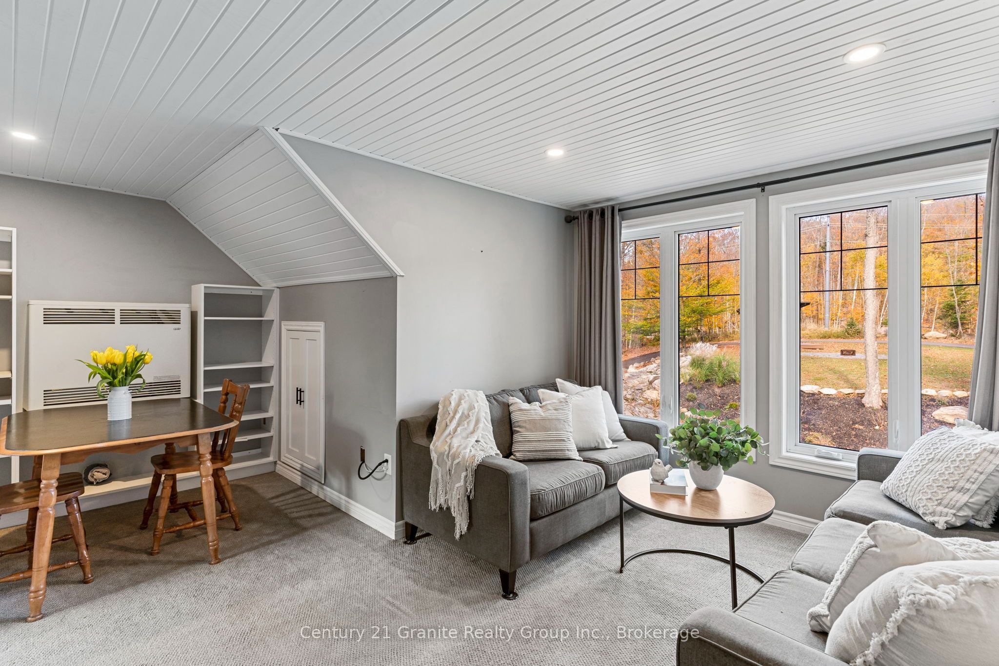 150 College Drive Property Photo 41