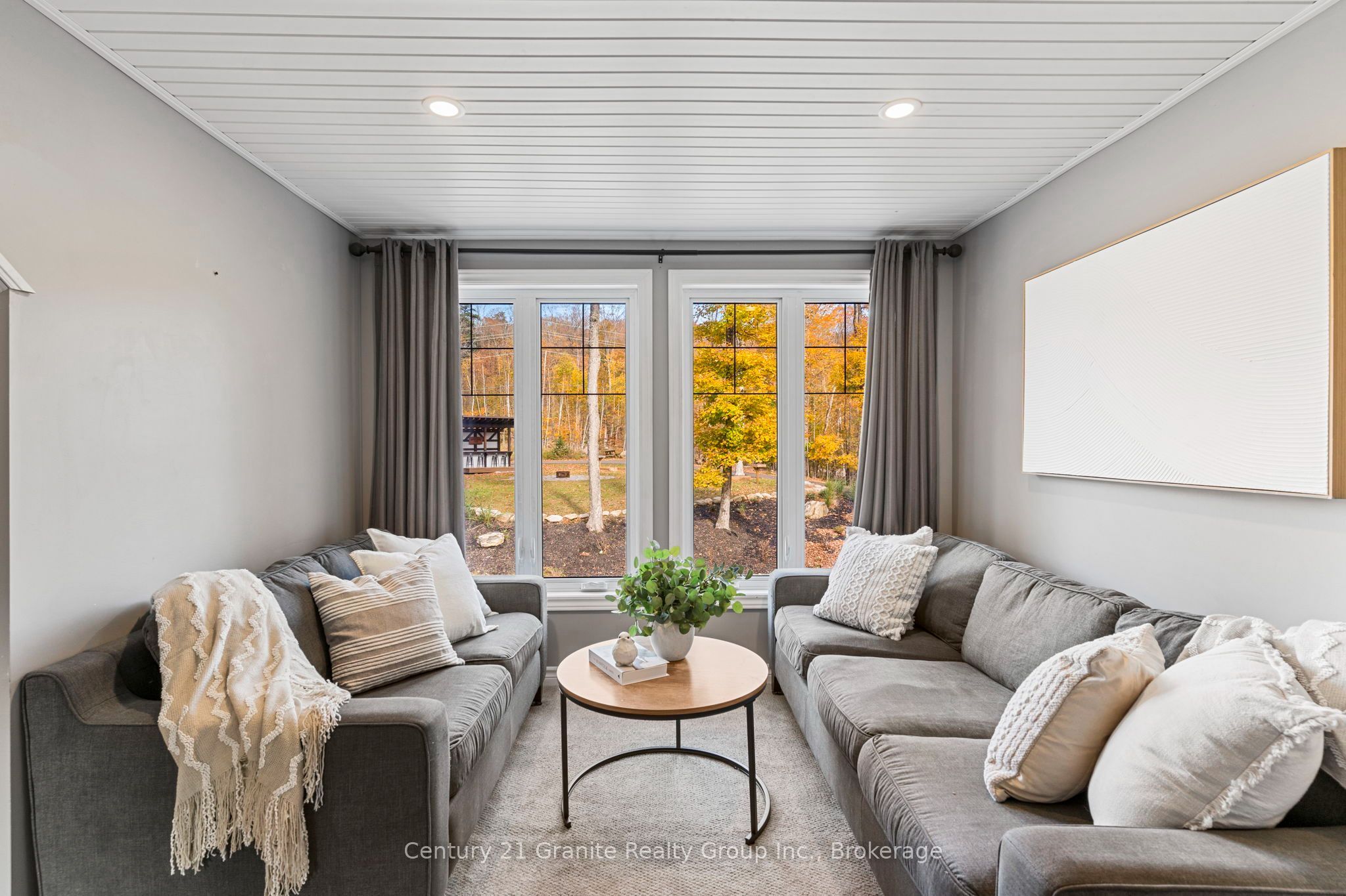 150 College Drive Property Photo 43