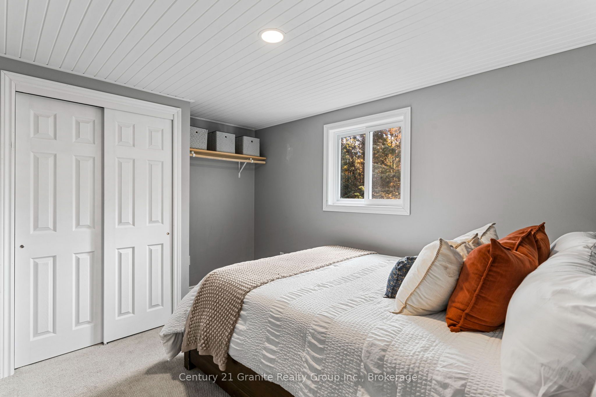 150 College Drive Property Photo 44