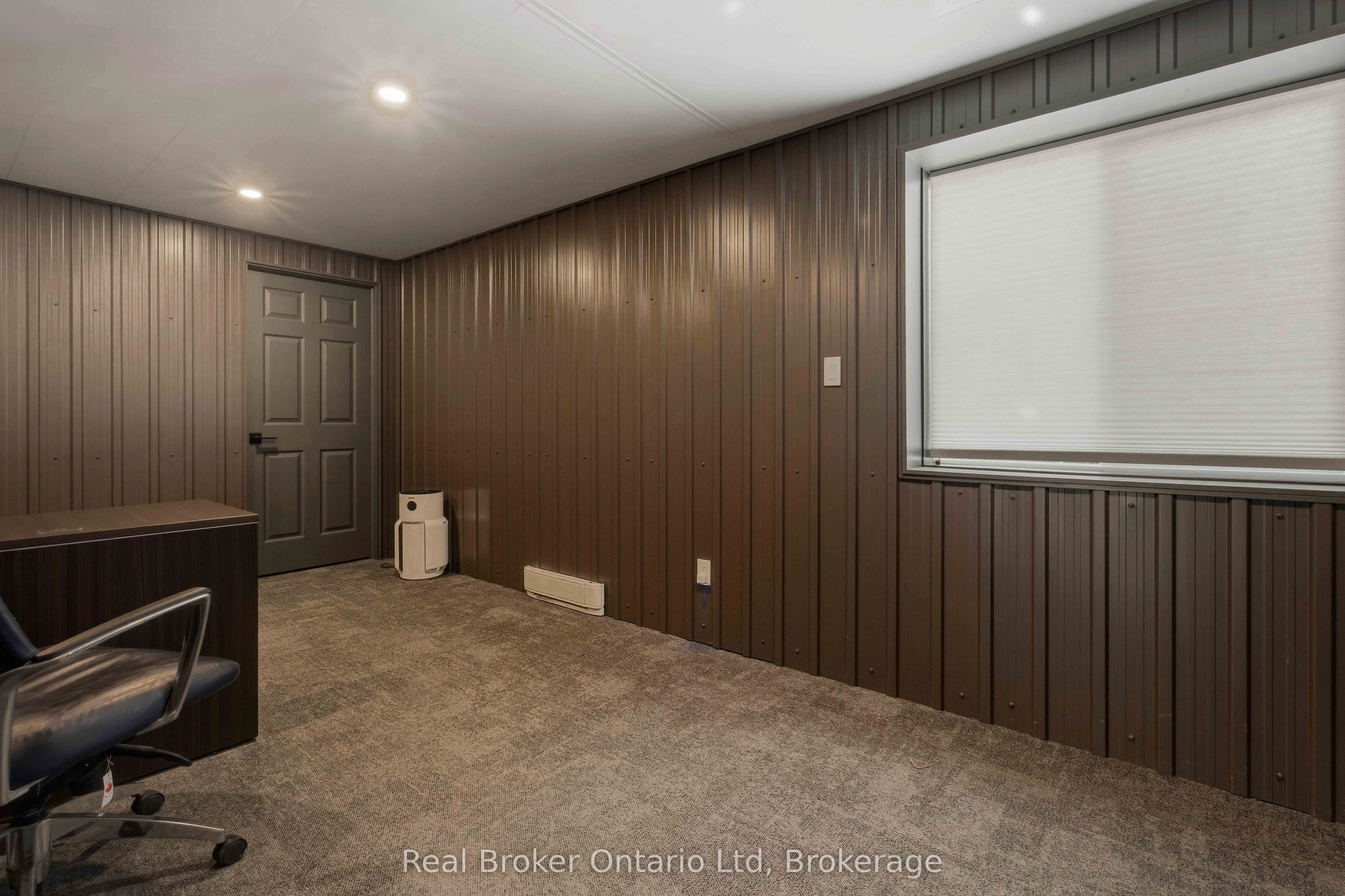 2280 20th Avenue E Property Photo 10