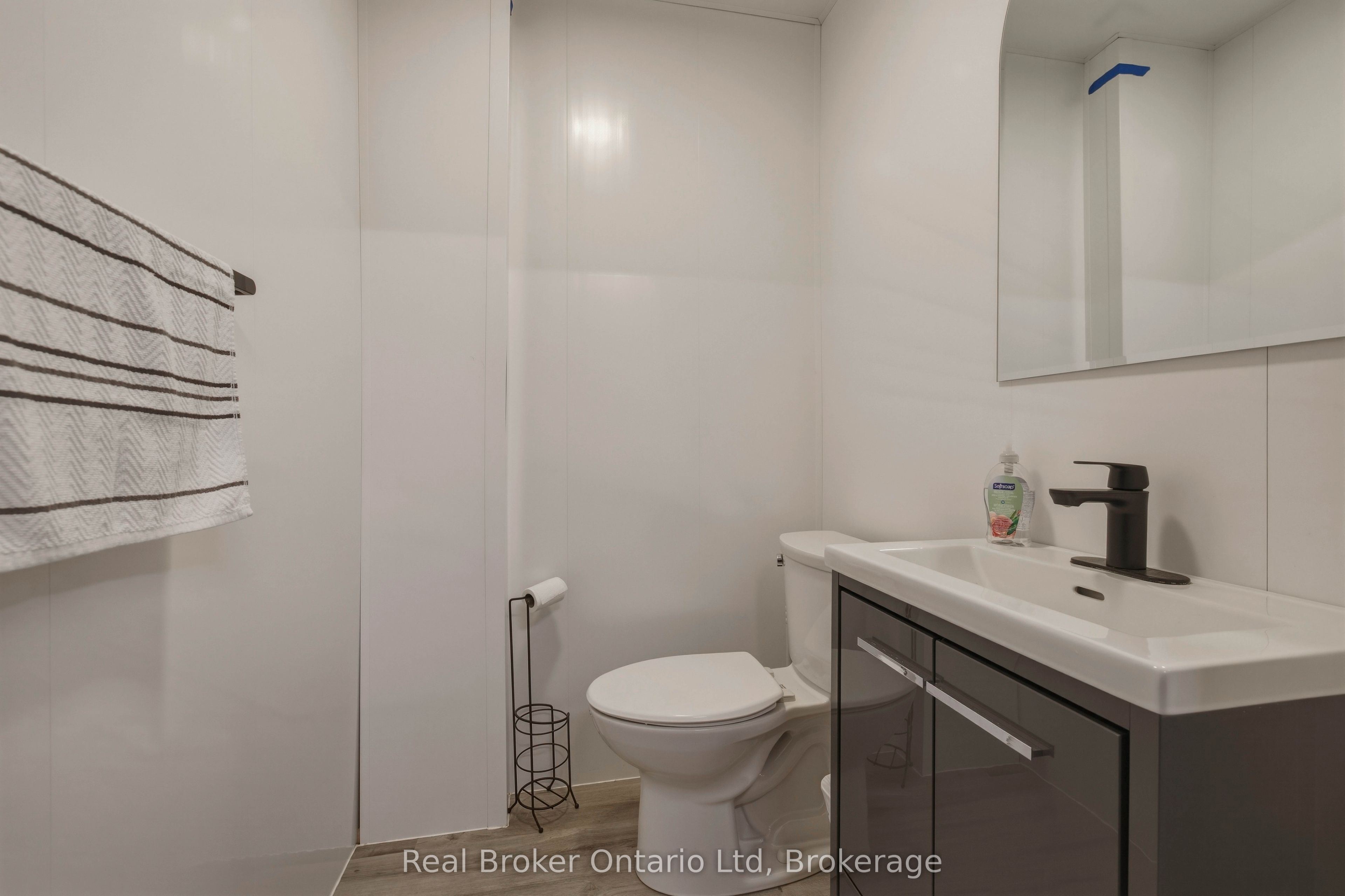 2280 20th Avenue E Property Photo 12