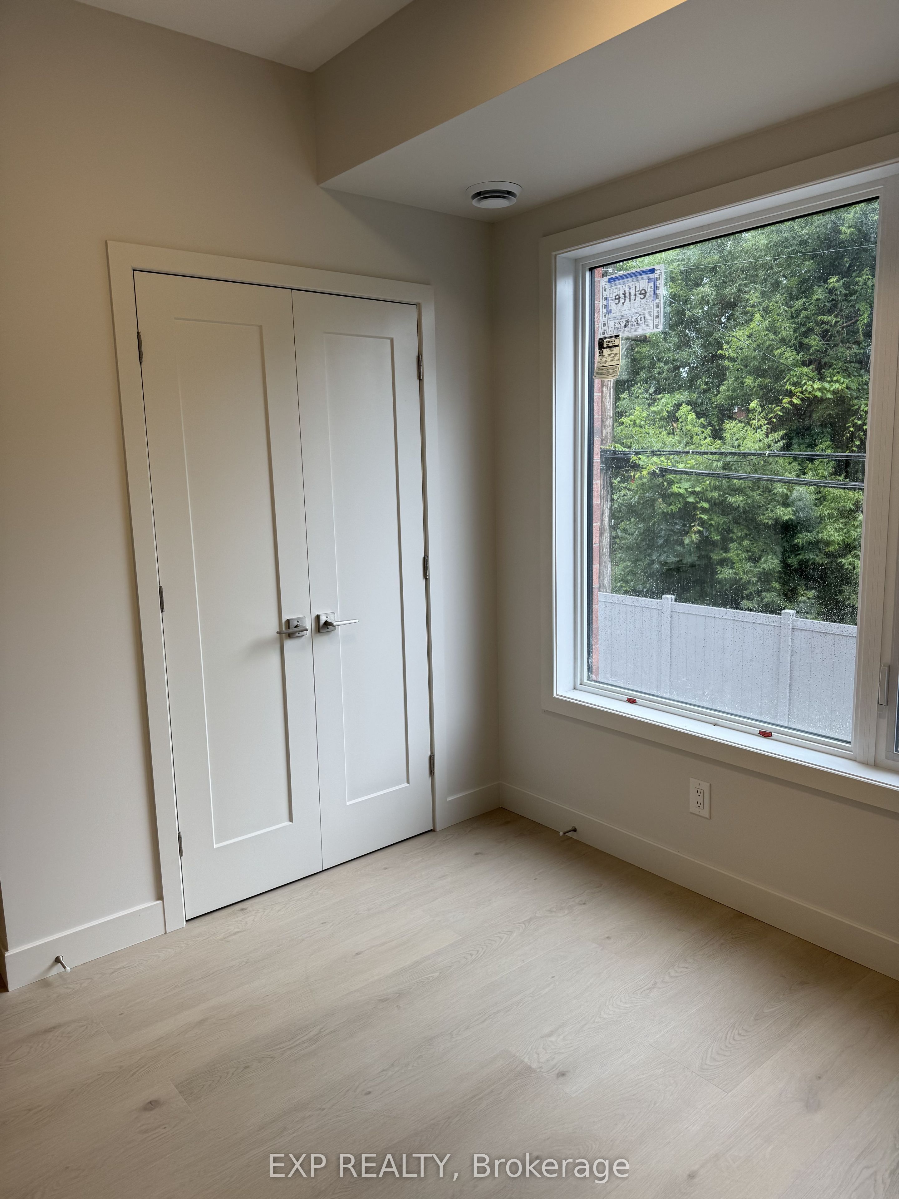 1301 Dorchester Avenue 4 Property Photo 7
