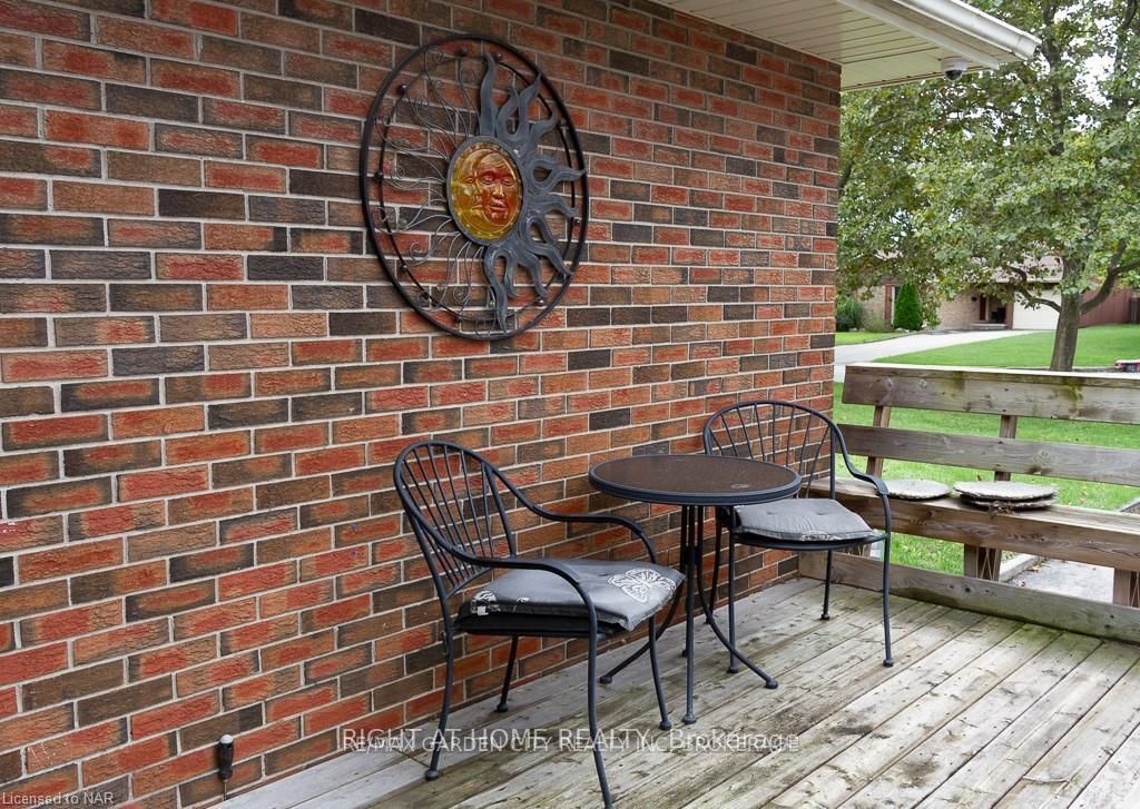 7123 Barto Crescent Property Photo 3