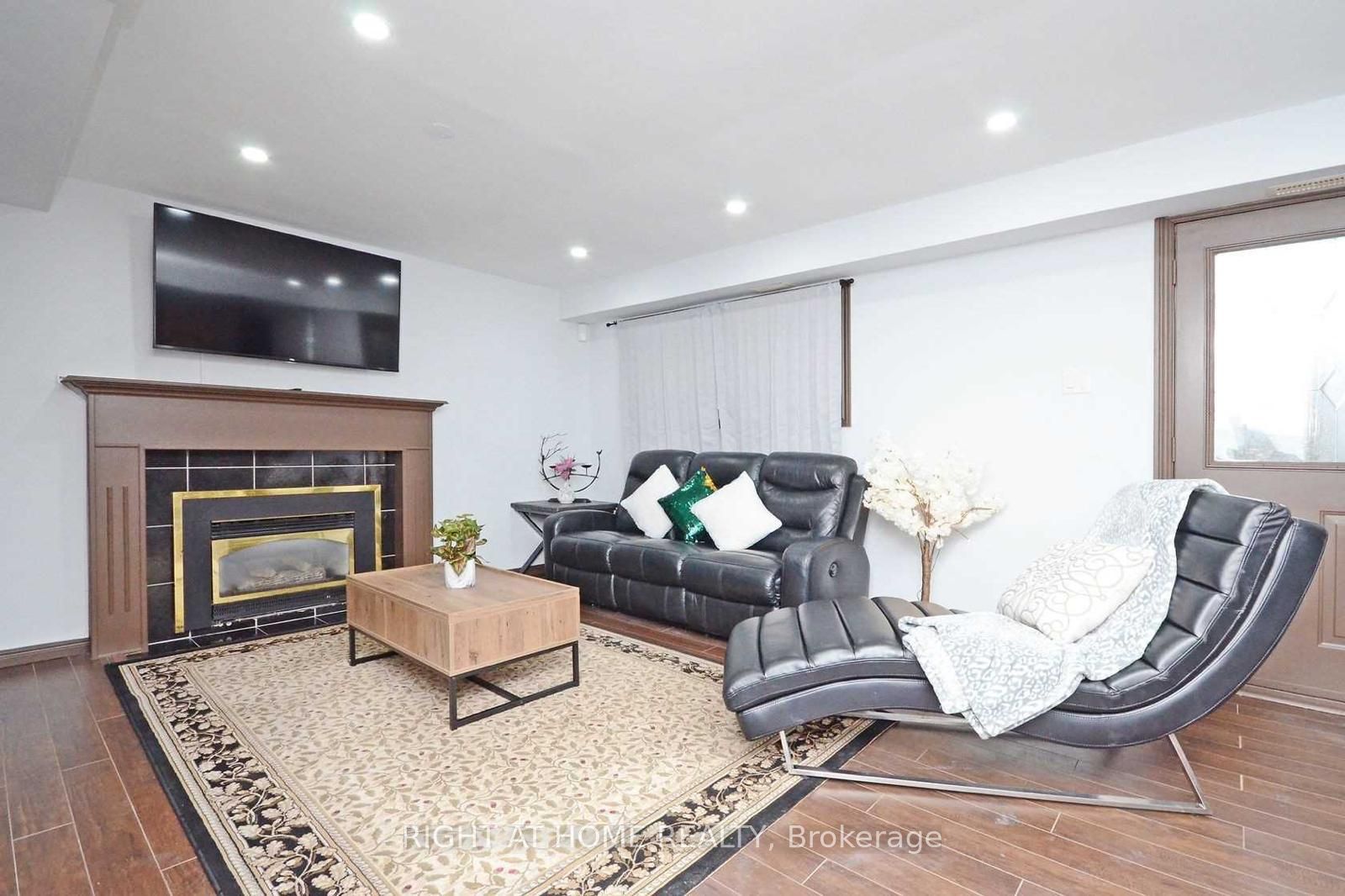 7123 Barto Crescent Property Photo 17
