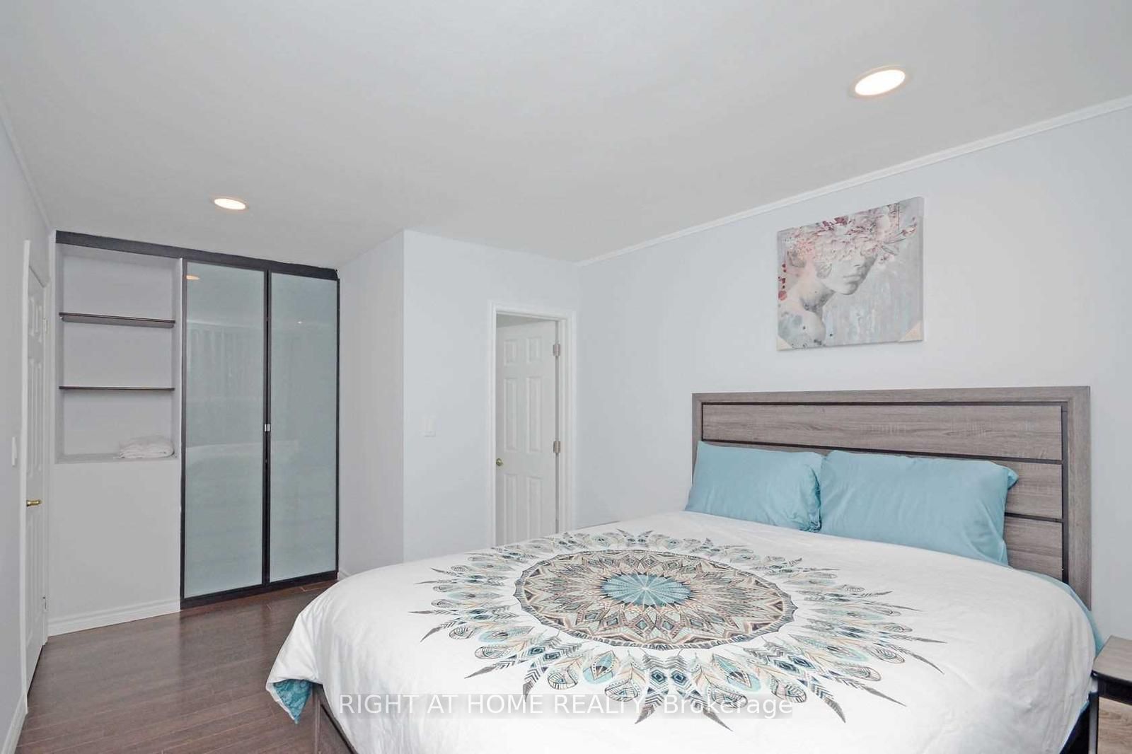 7123 Barto Crescent Property Photo 21