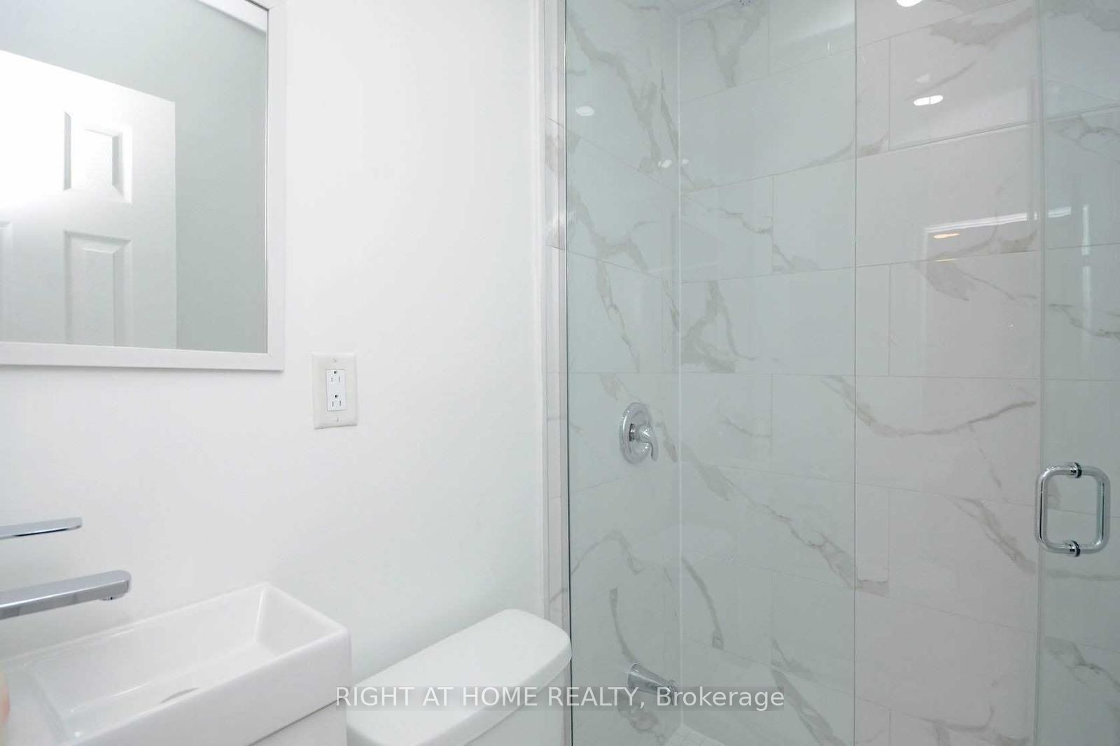7123 Barto Crescent Property Photo 32