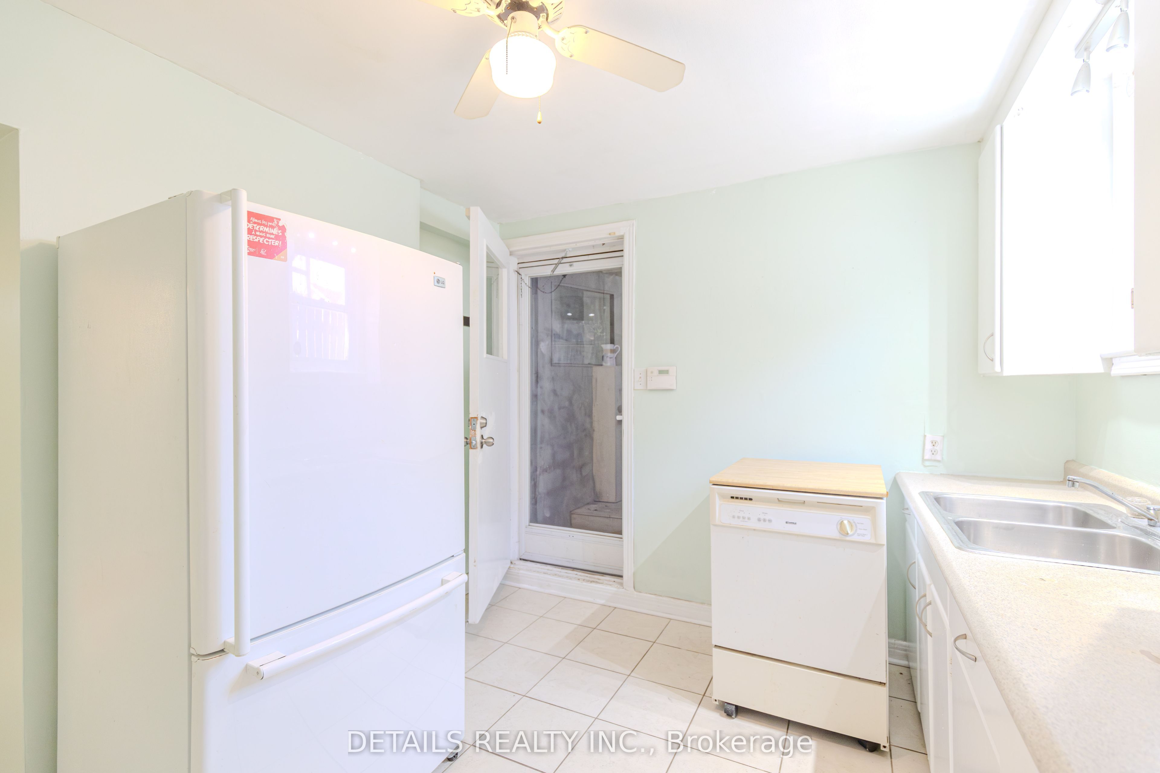 285 Columbus Avenue Property Photo 28