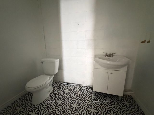 249 Murray Street 5 Property Photo 4