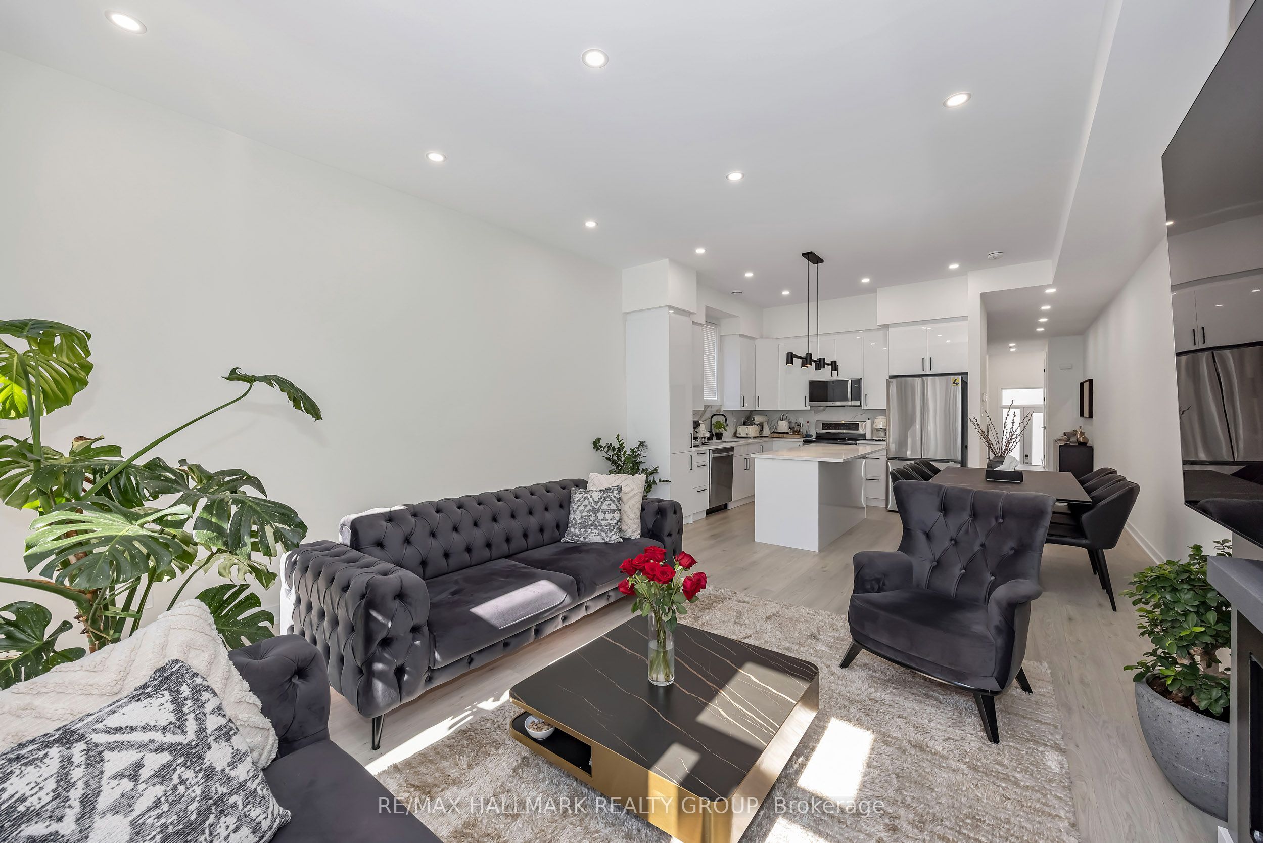 468 Mutual Street Property Photo 15