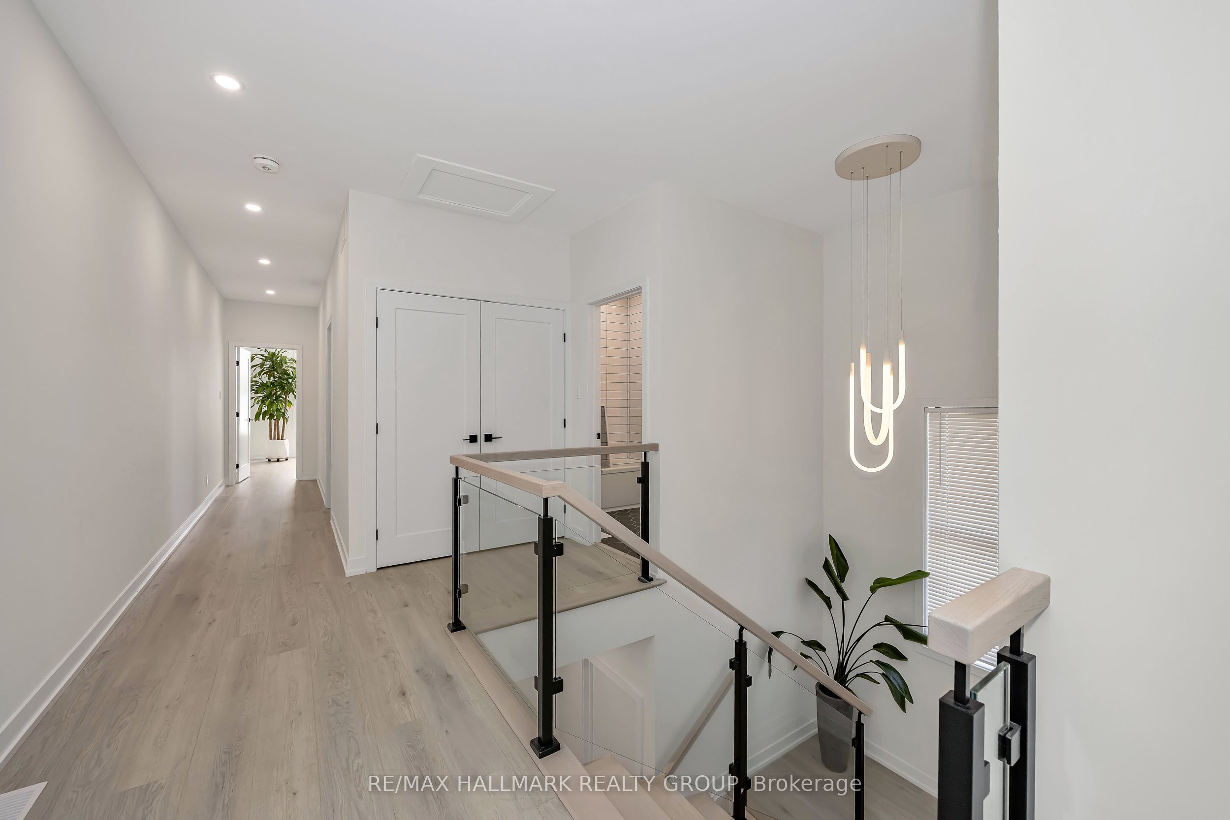 468 Mutual Street Property Photo 17