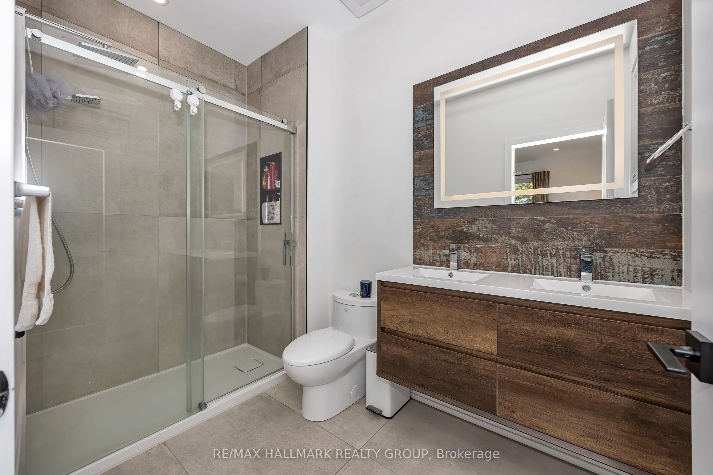 468 Mutual Street Property Photo 20