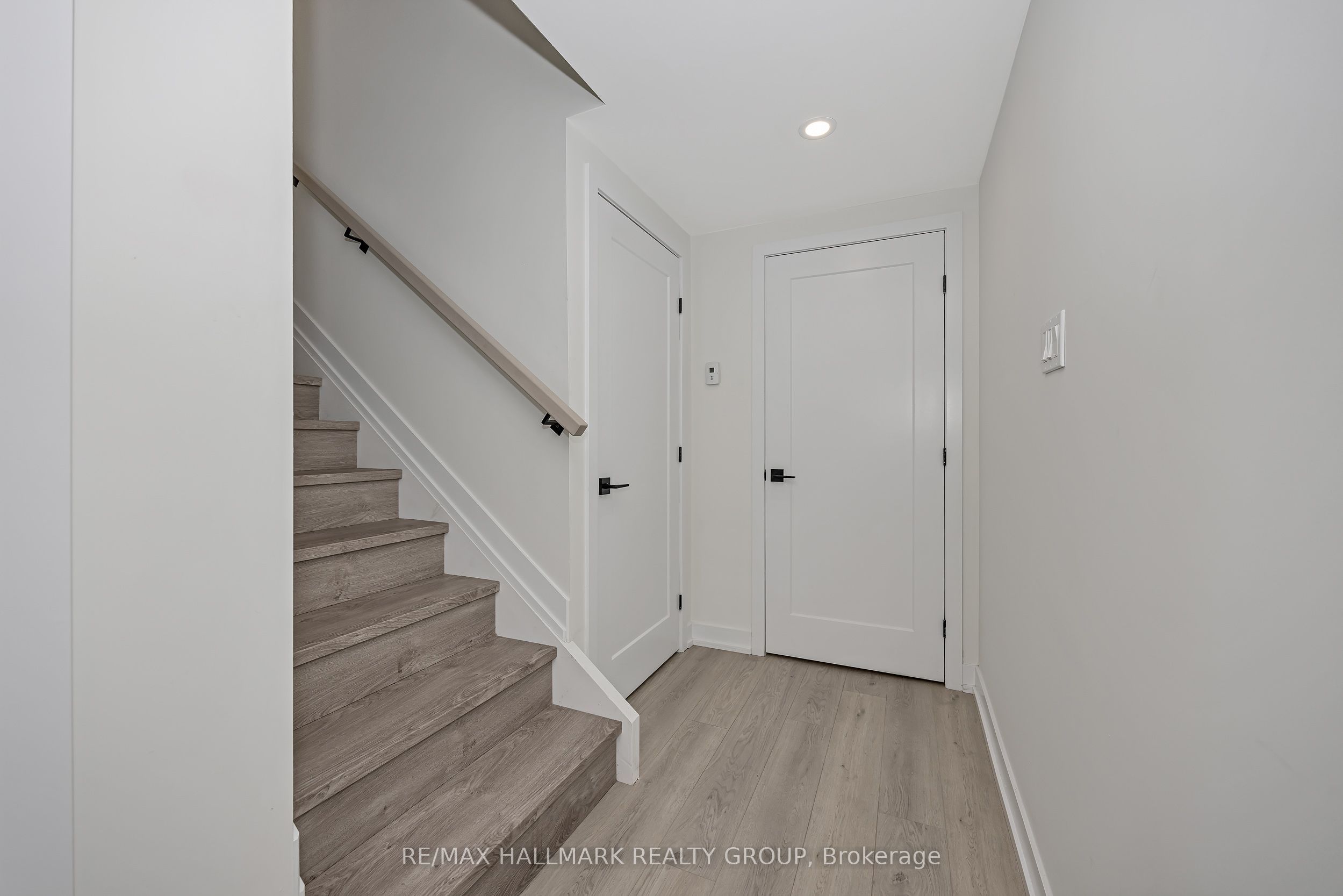 468 Mutual Street Property Photo 30