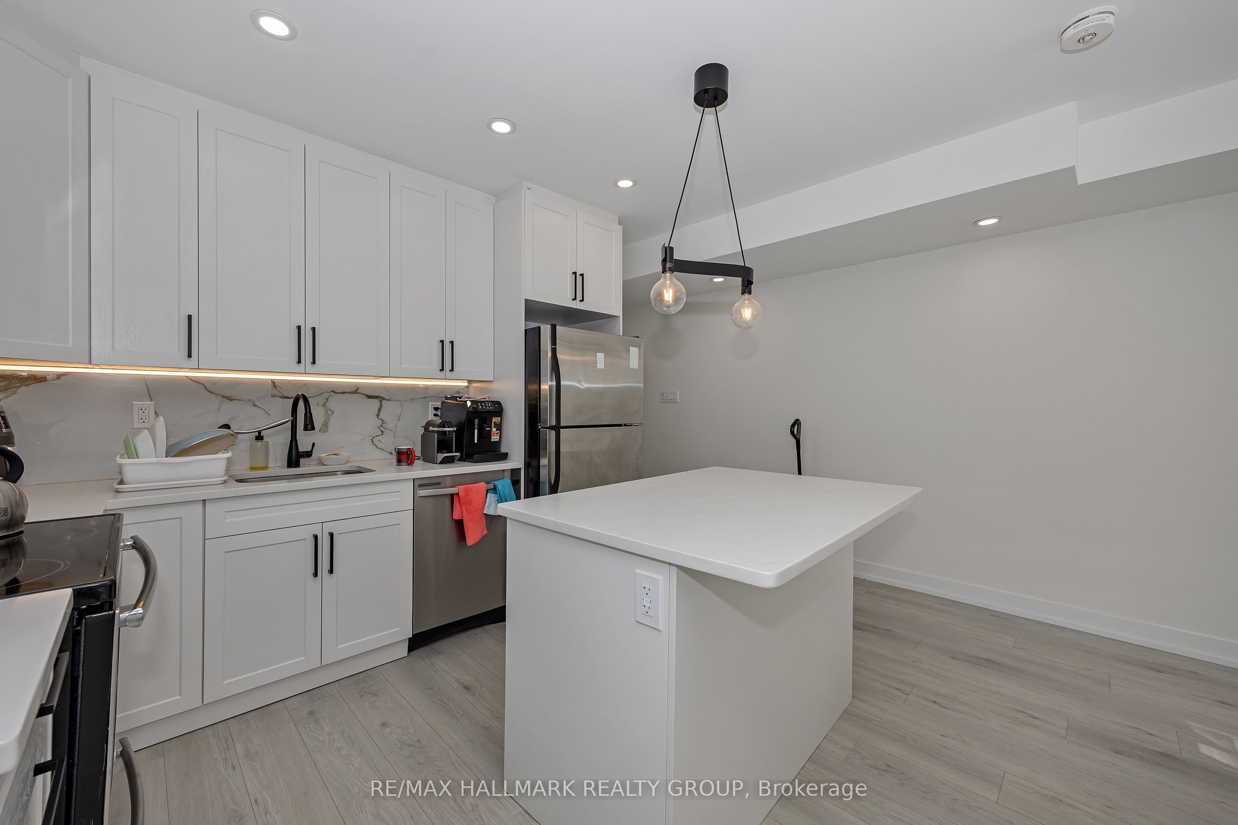 468 Mutual Street Property Photo 33