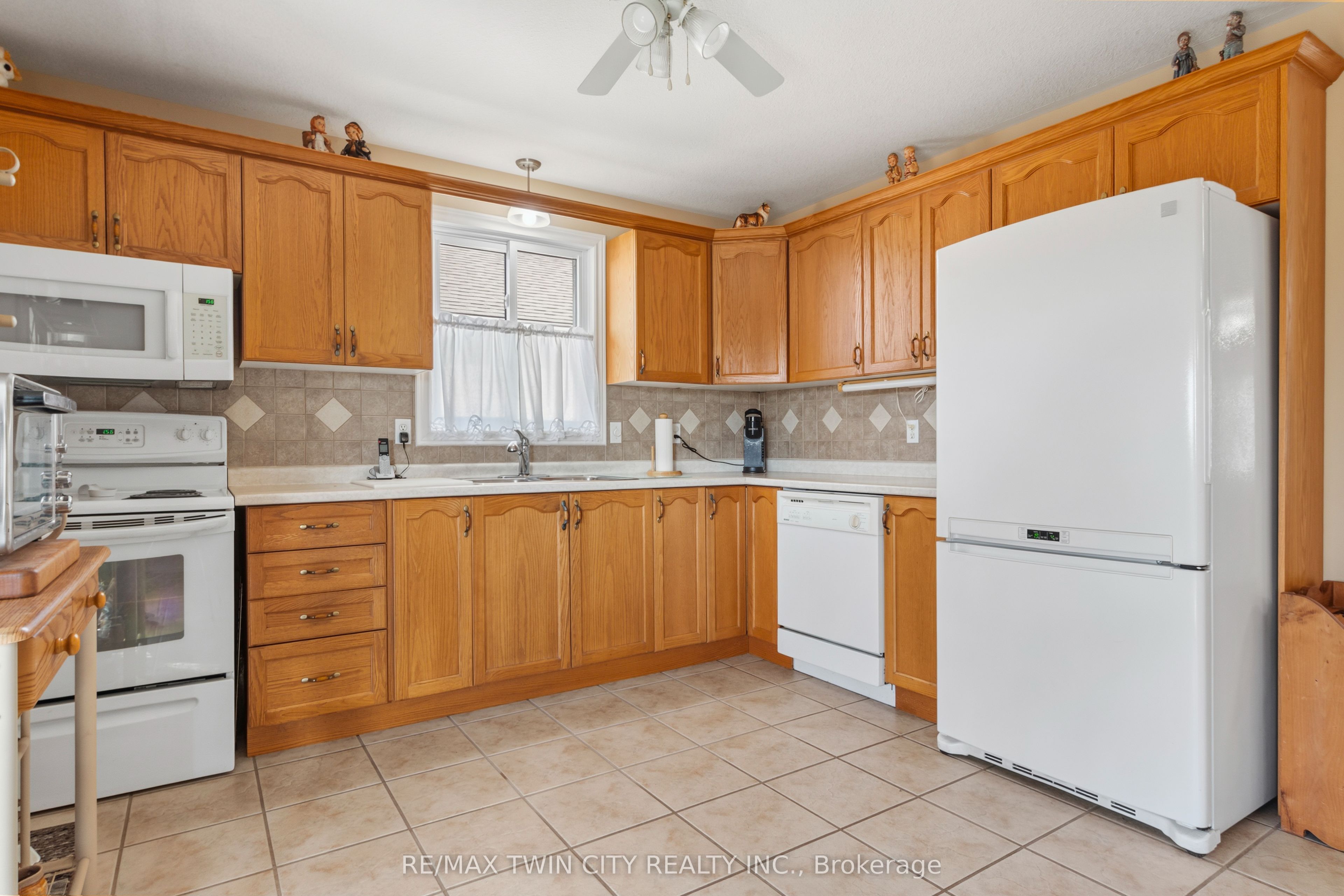 9 Nixon Avenue Property Photo 10