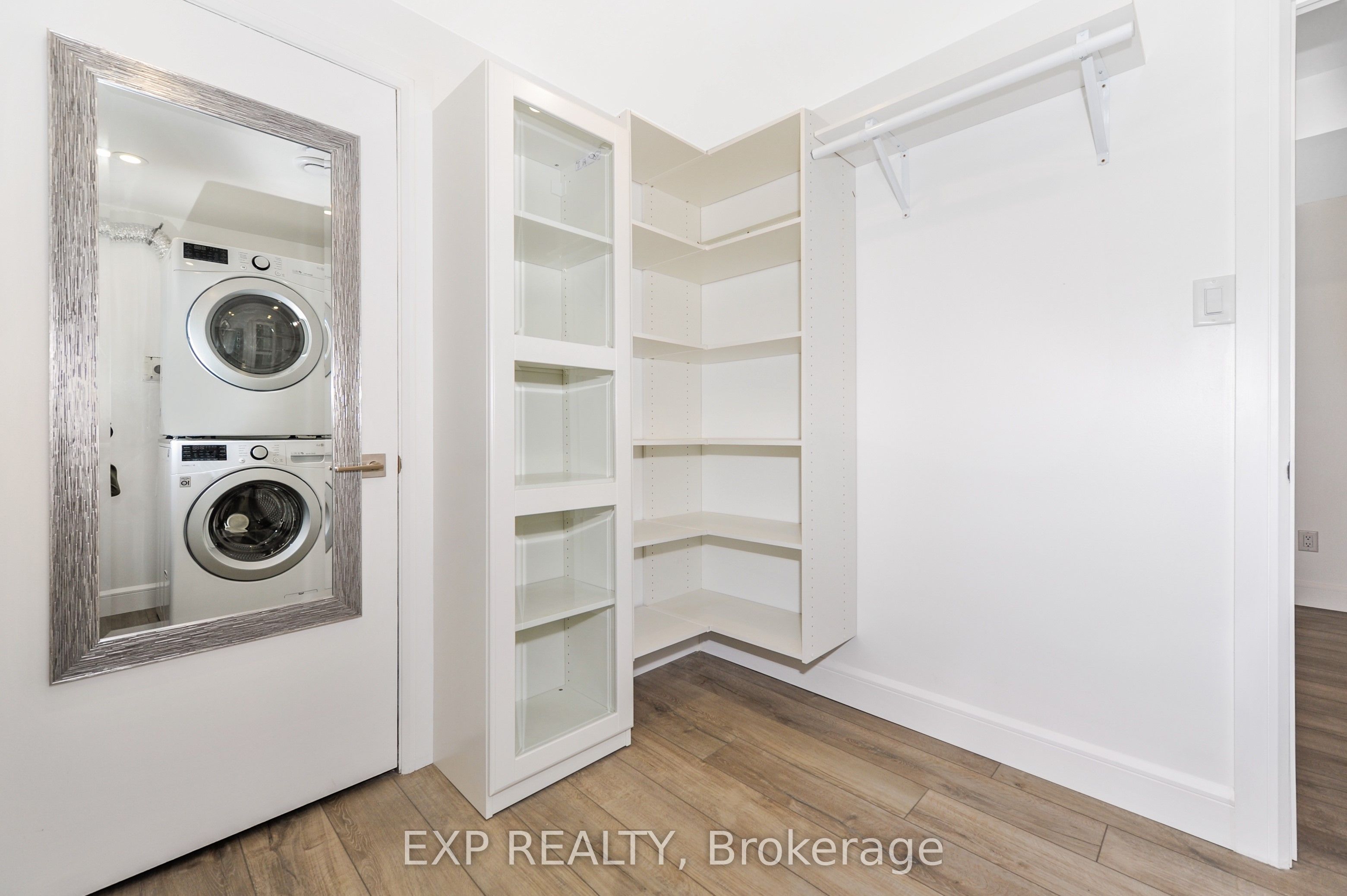 120 Eccles Street 1 Property Photo 4