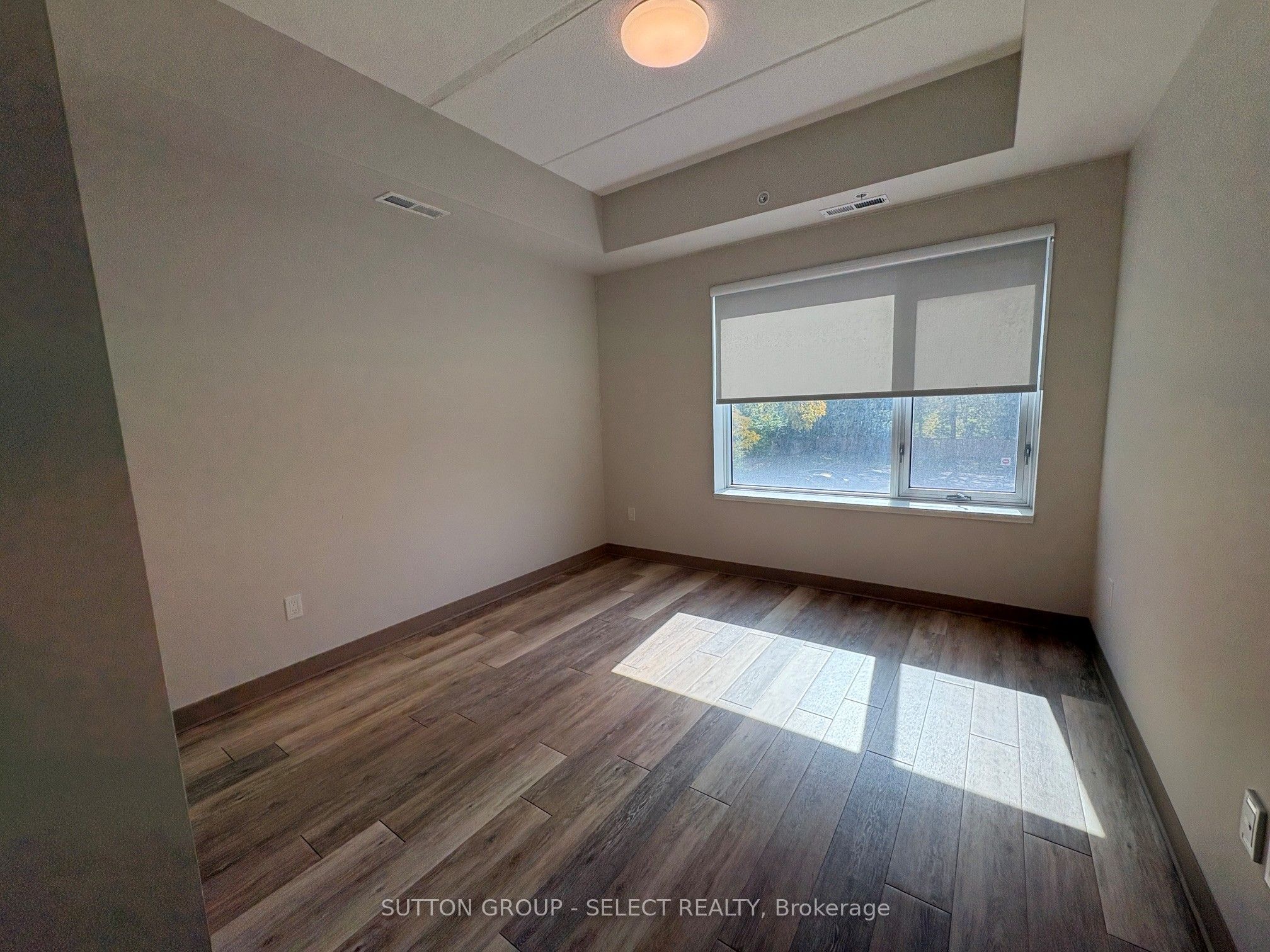 99 Pond Mills Road 303 Property Photo 16