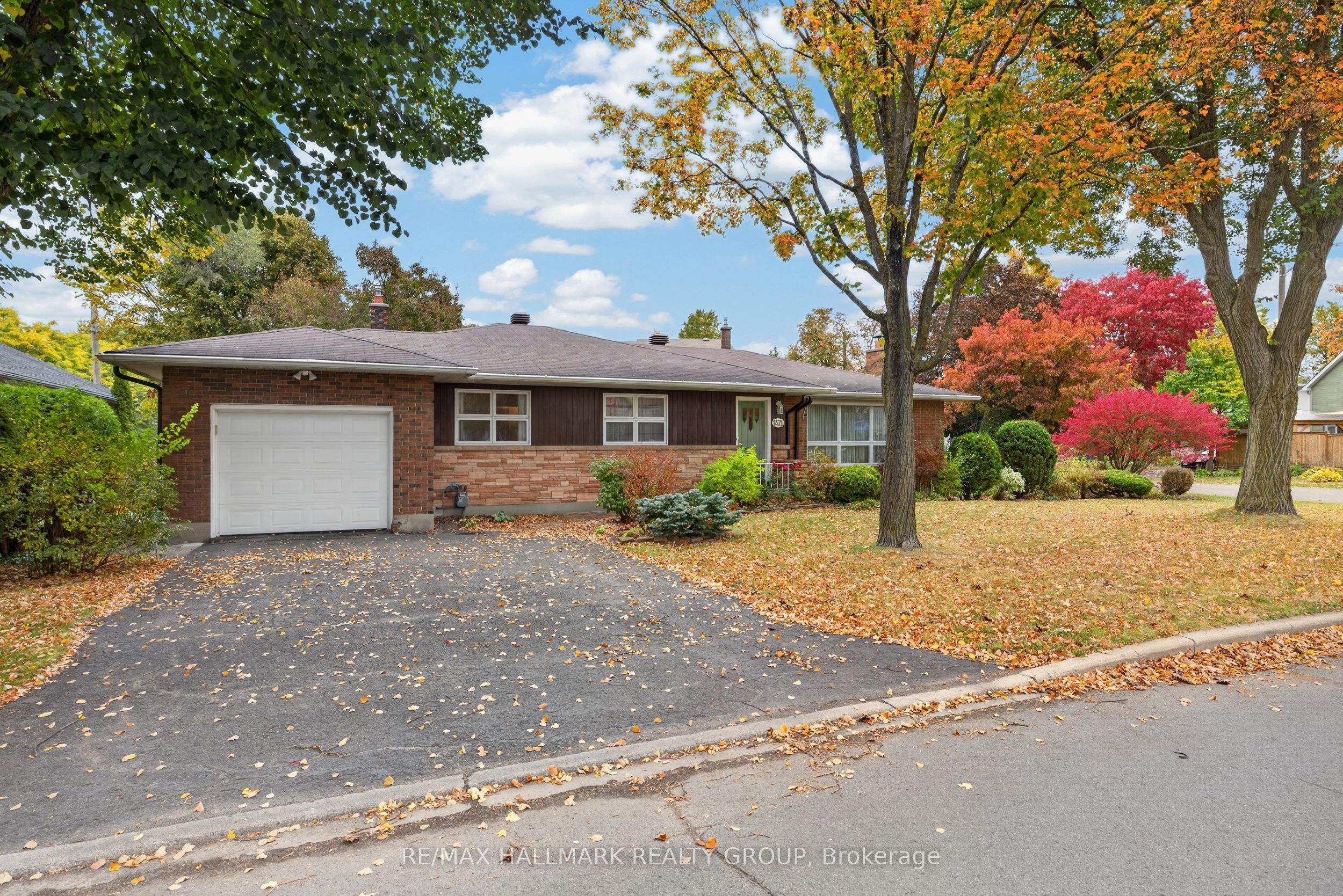 1471 Orchard Avenue Property Photo 1