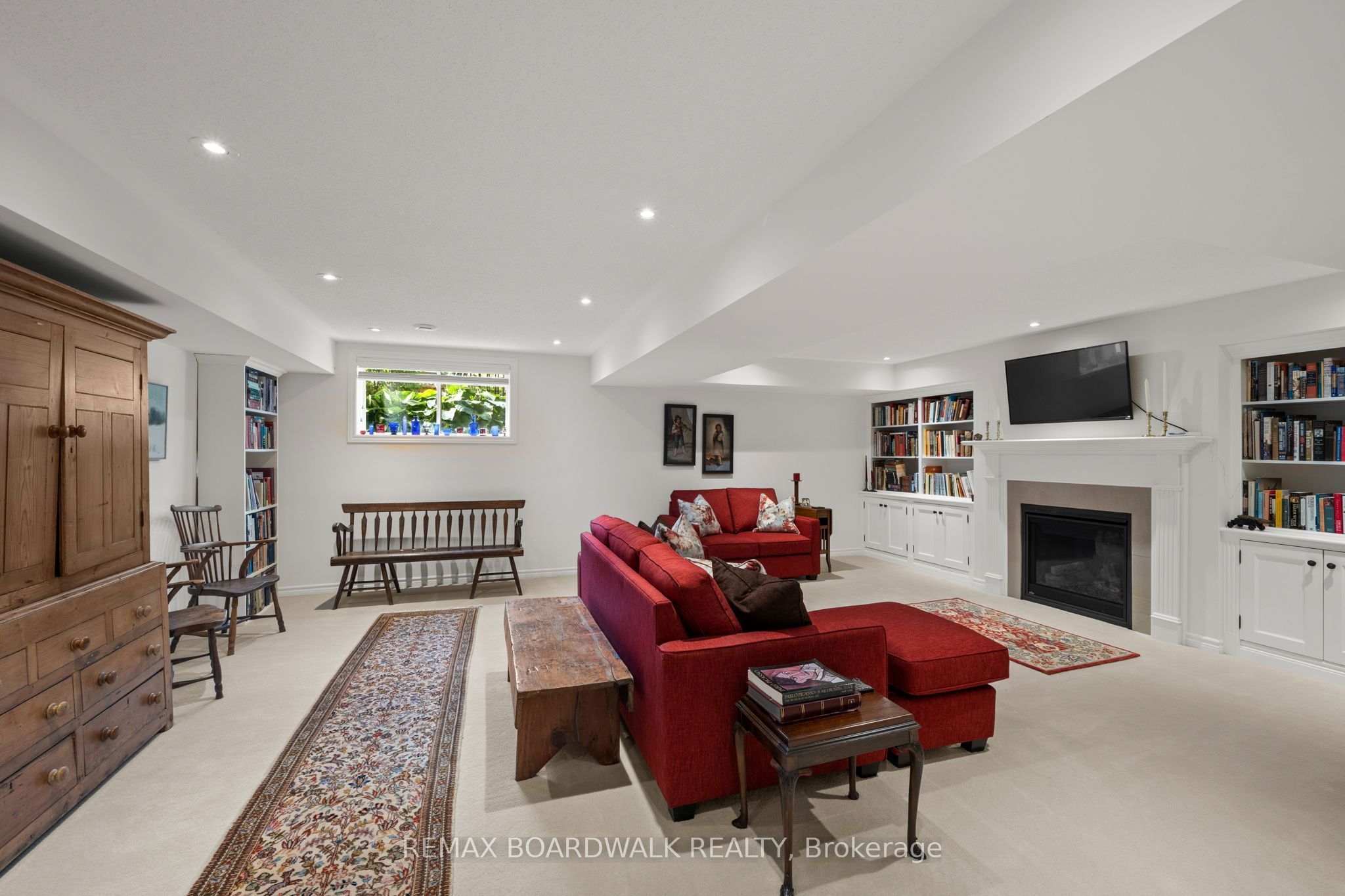 147 Oxford Street W Property Photo 31
