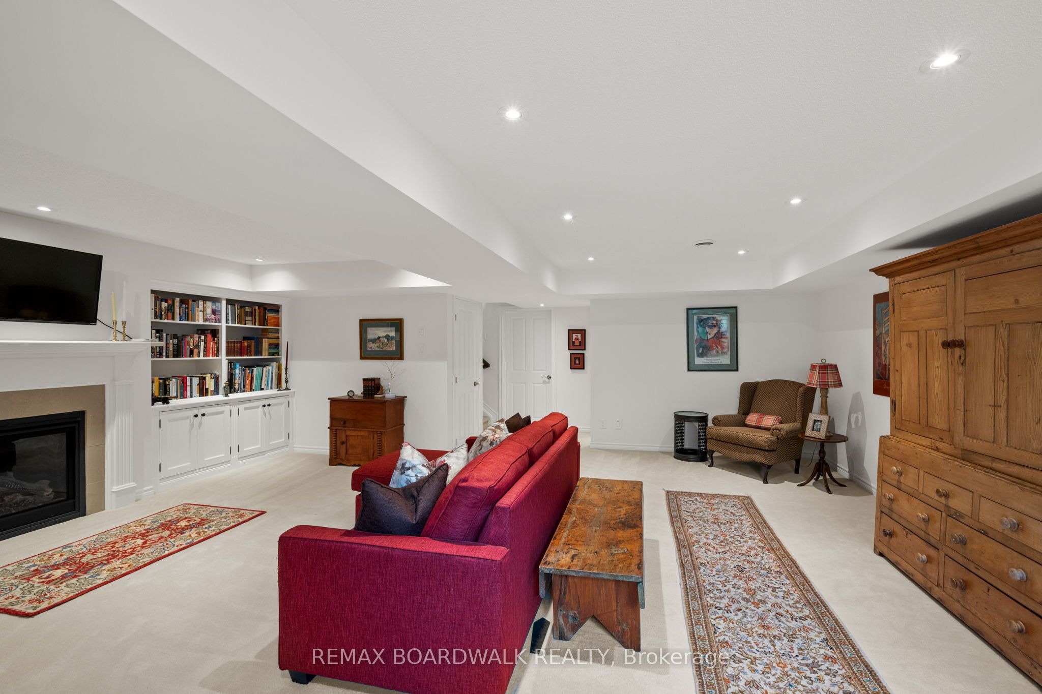 147 Oxford Street W Property Photo 33