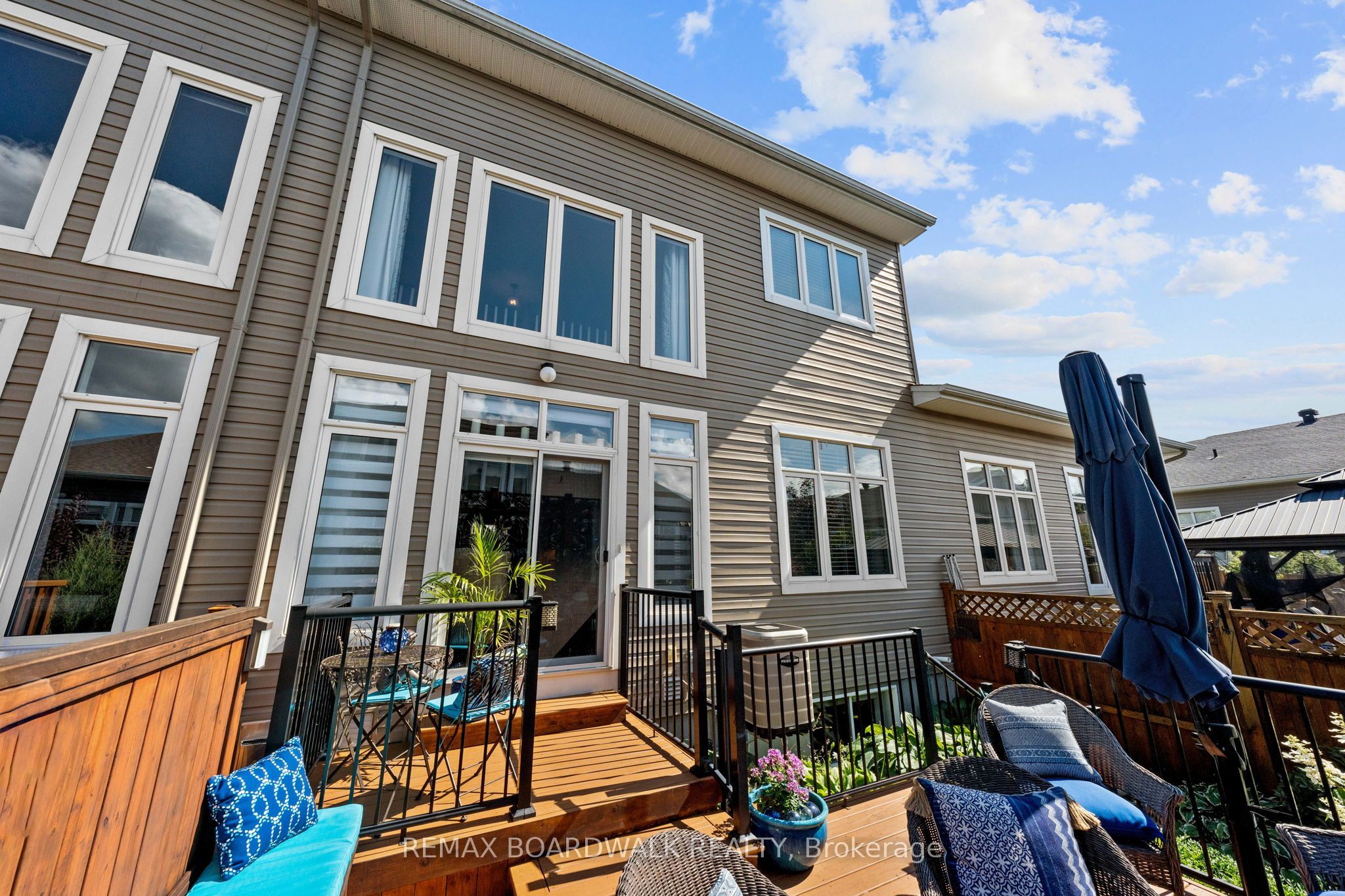 147 Oxford Street W Property Photo 36