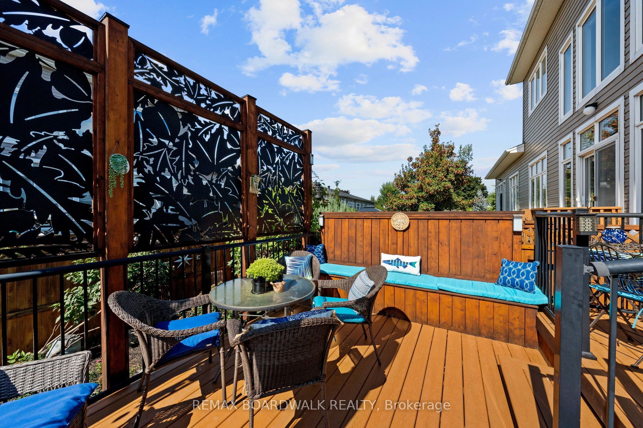 147 Oxford Street W Property Photo 39
