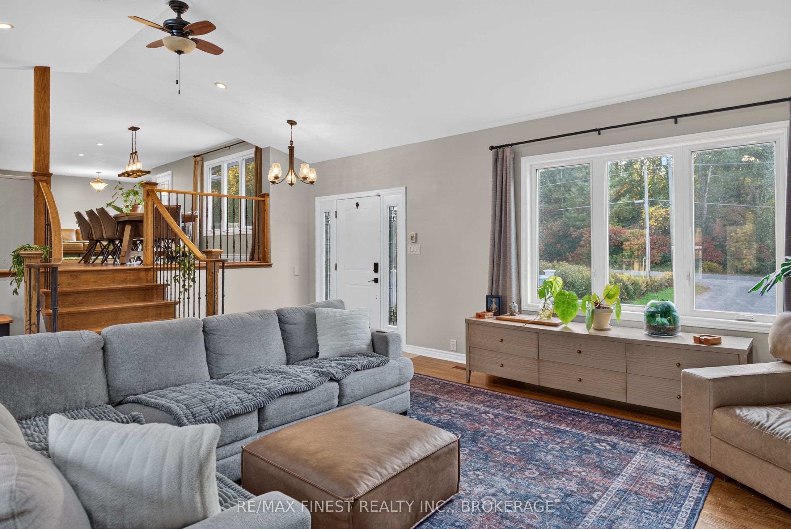 466 Mackenzie Road Property Photo 7
