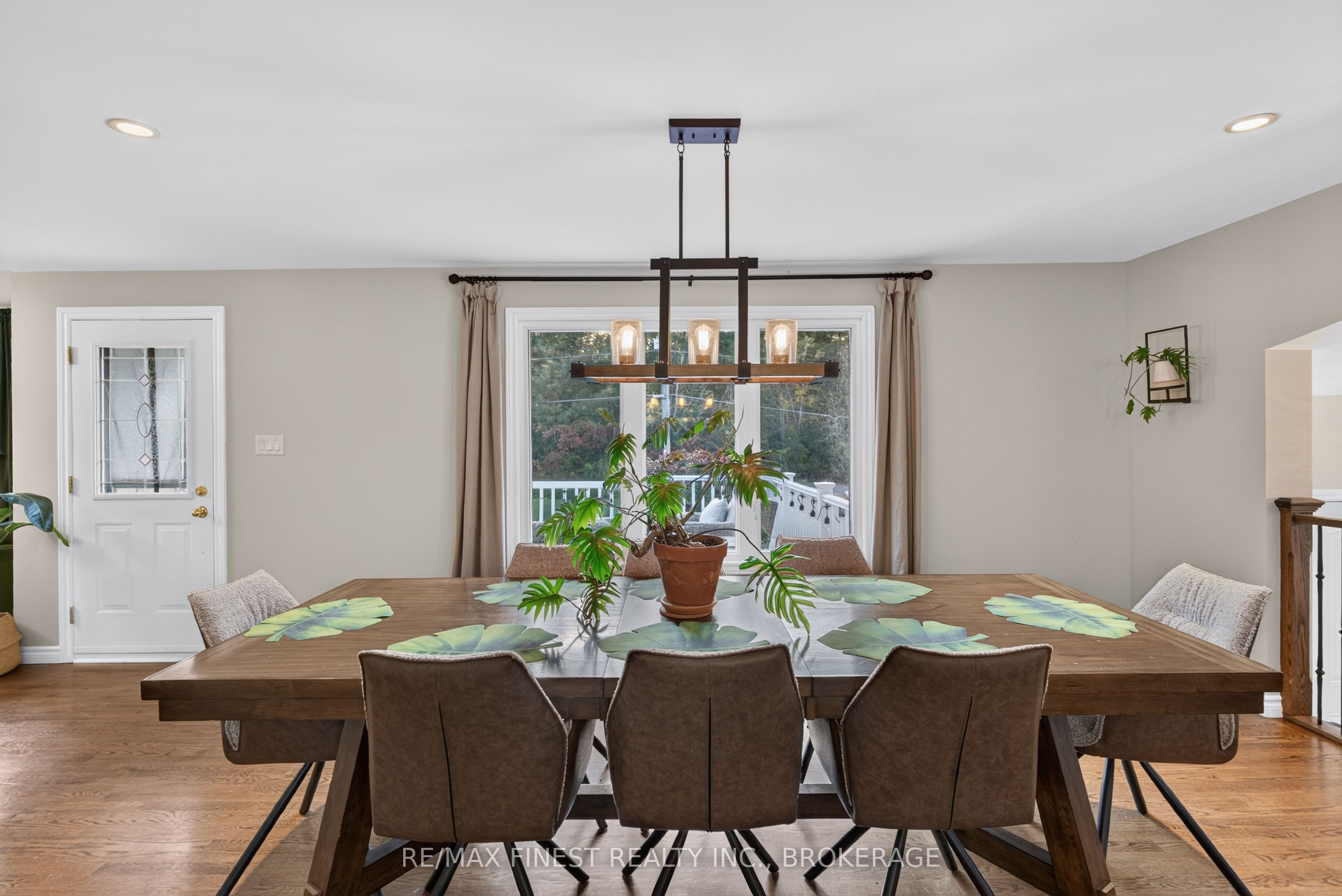 466 Mackenzie Road Property Photo 17