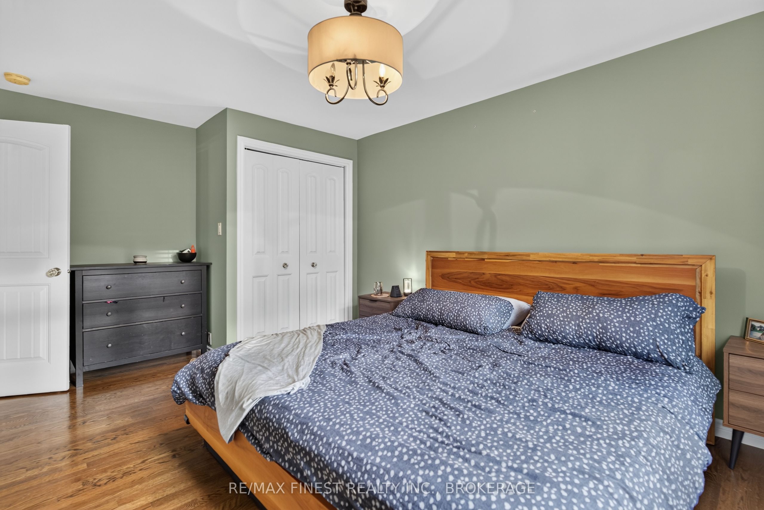 466 Mackenzie Road Property Photo 22