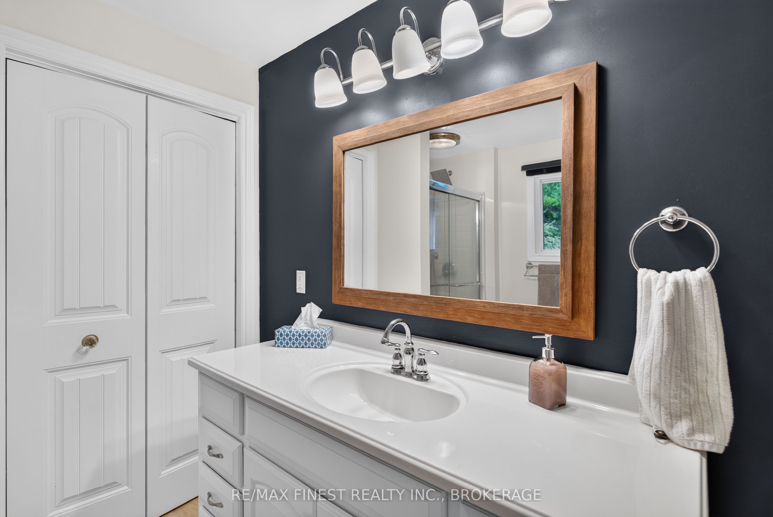 466 Mackenzie Road Property Photo 26