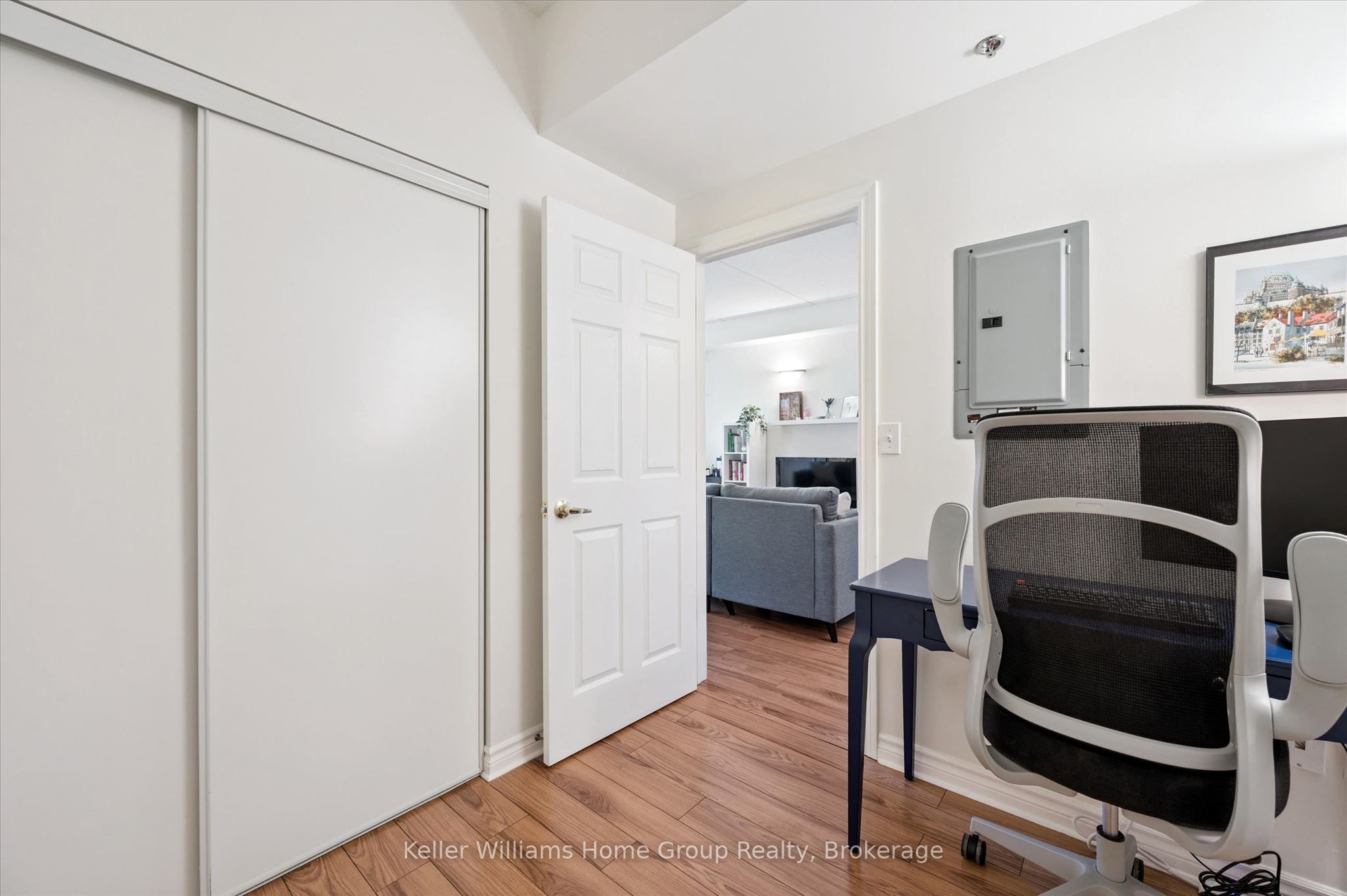 308 Watson Parkway N 114 Property Photo 18