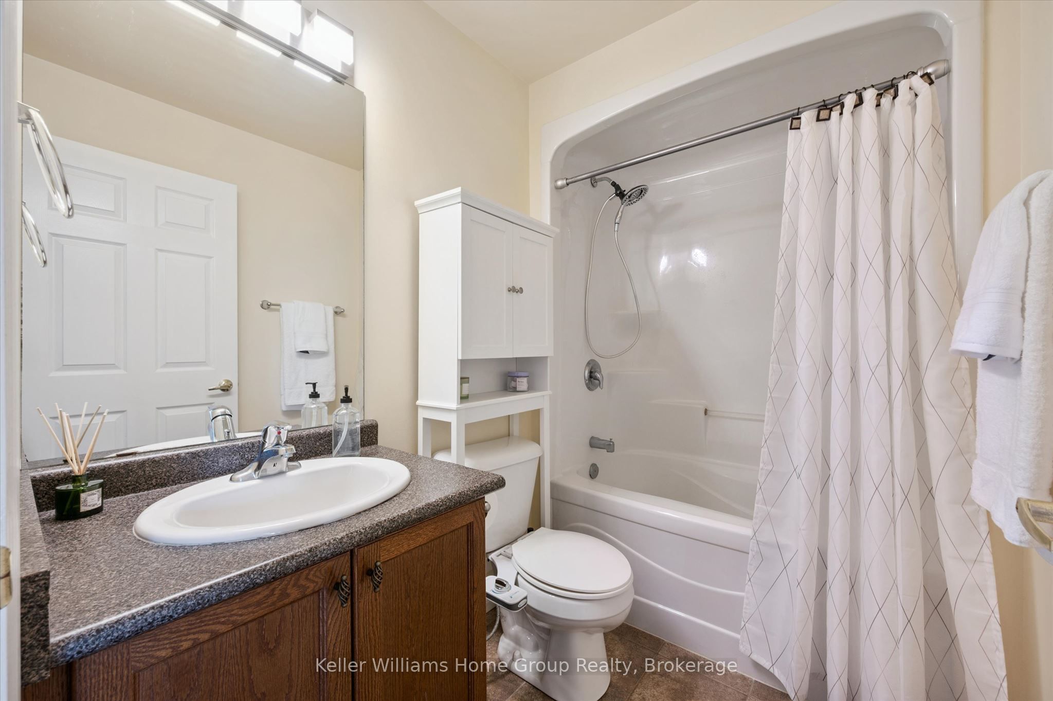 308 Watson Parkway N 114 Property Photo 19