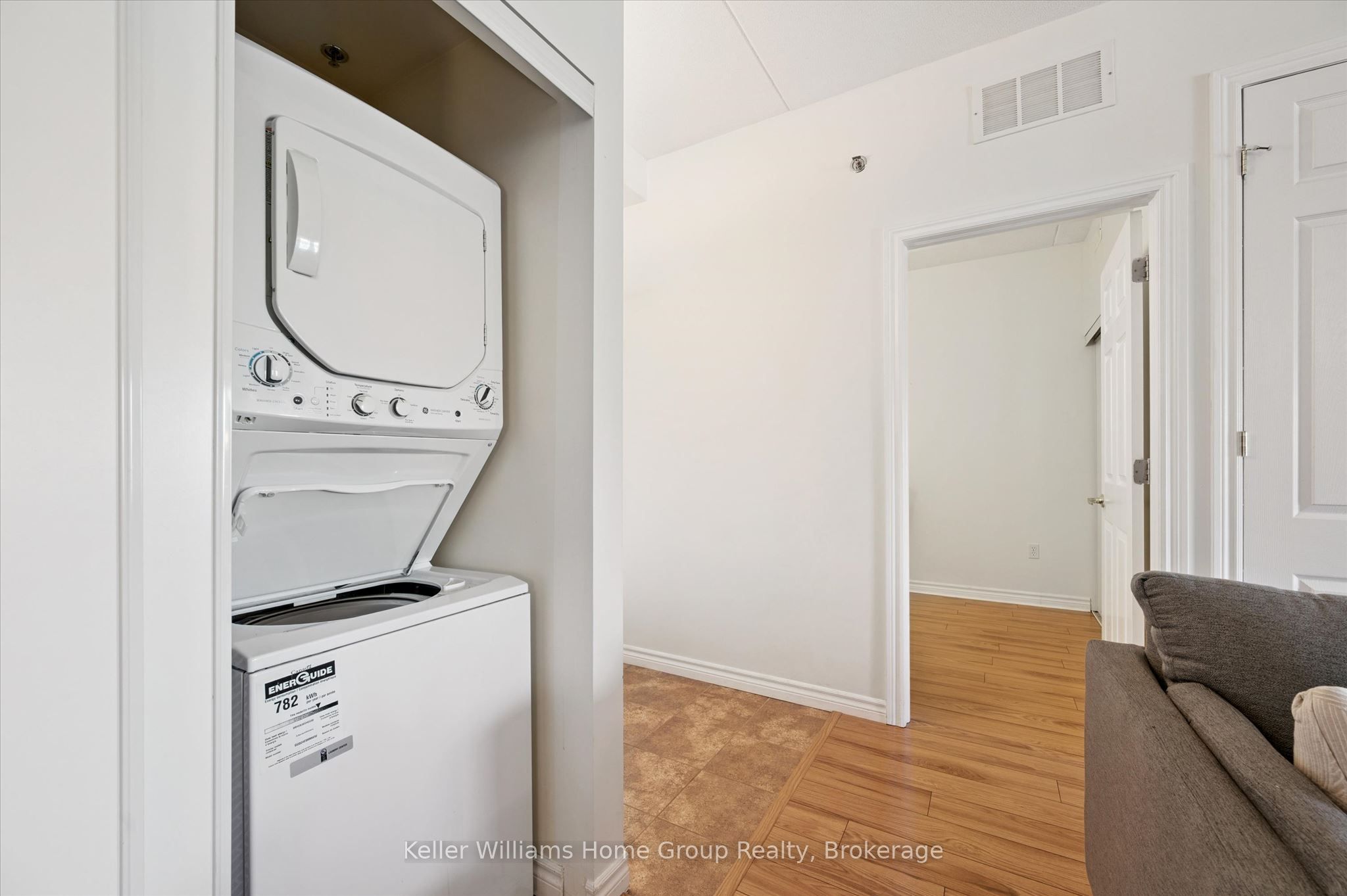 308 Watson Parkway N 114 Property Photo 21