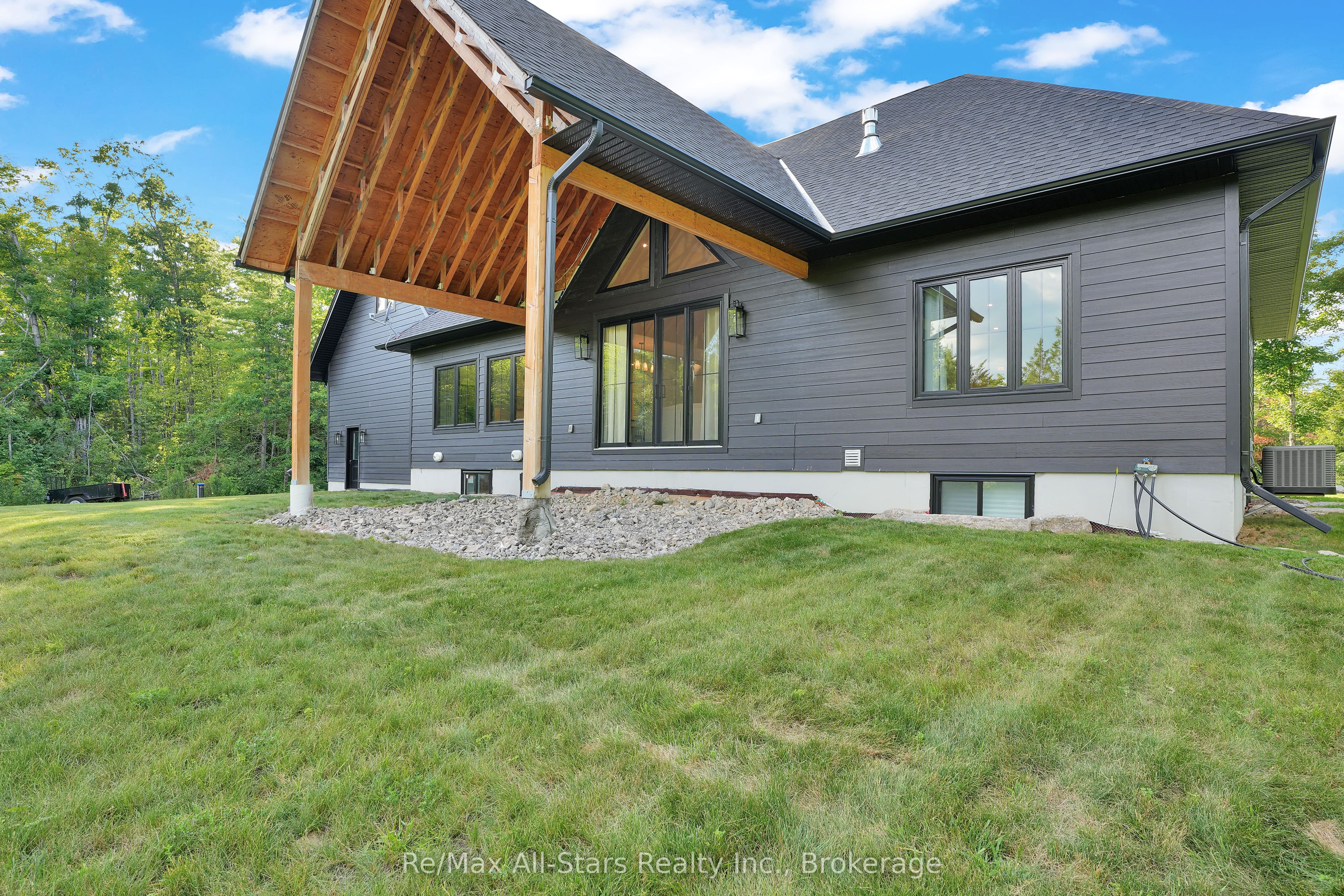 210 White Valley Road Property Photo 26